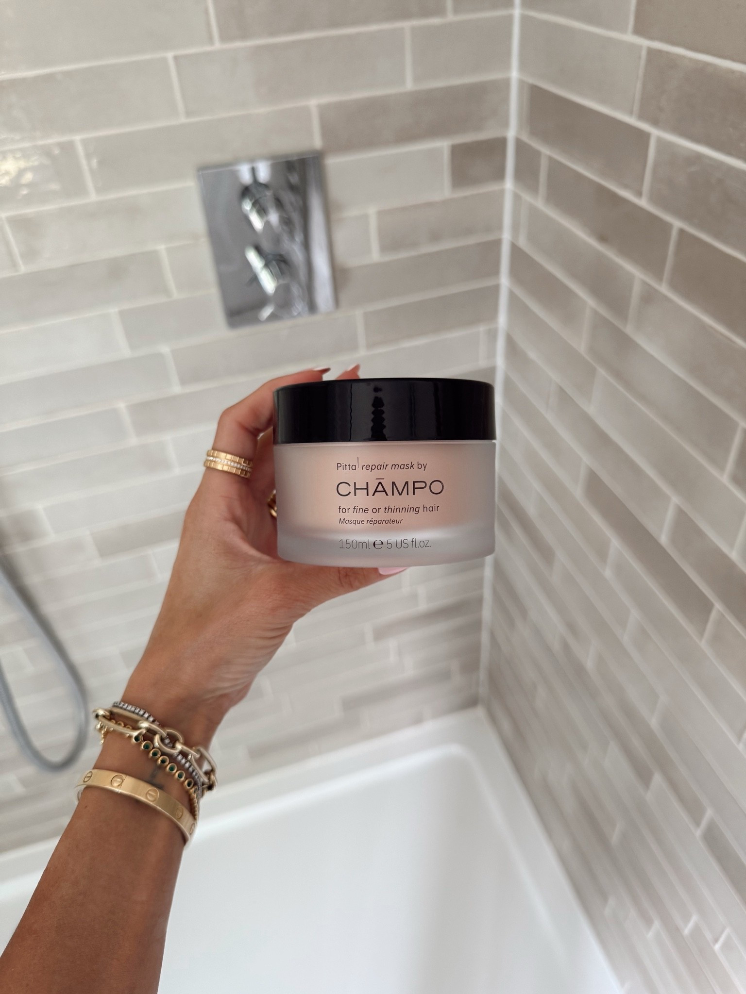 Love this hair mask!! 
NADIAANYA15 for discount