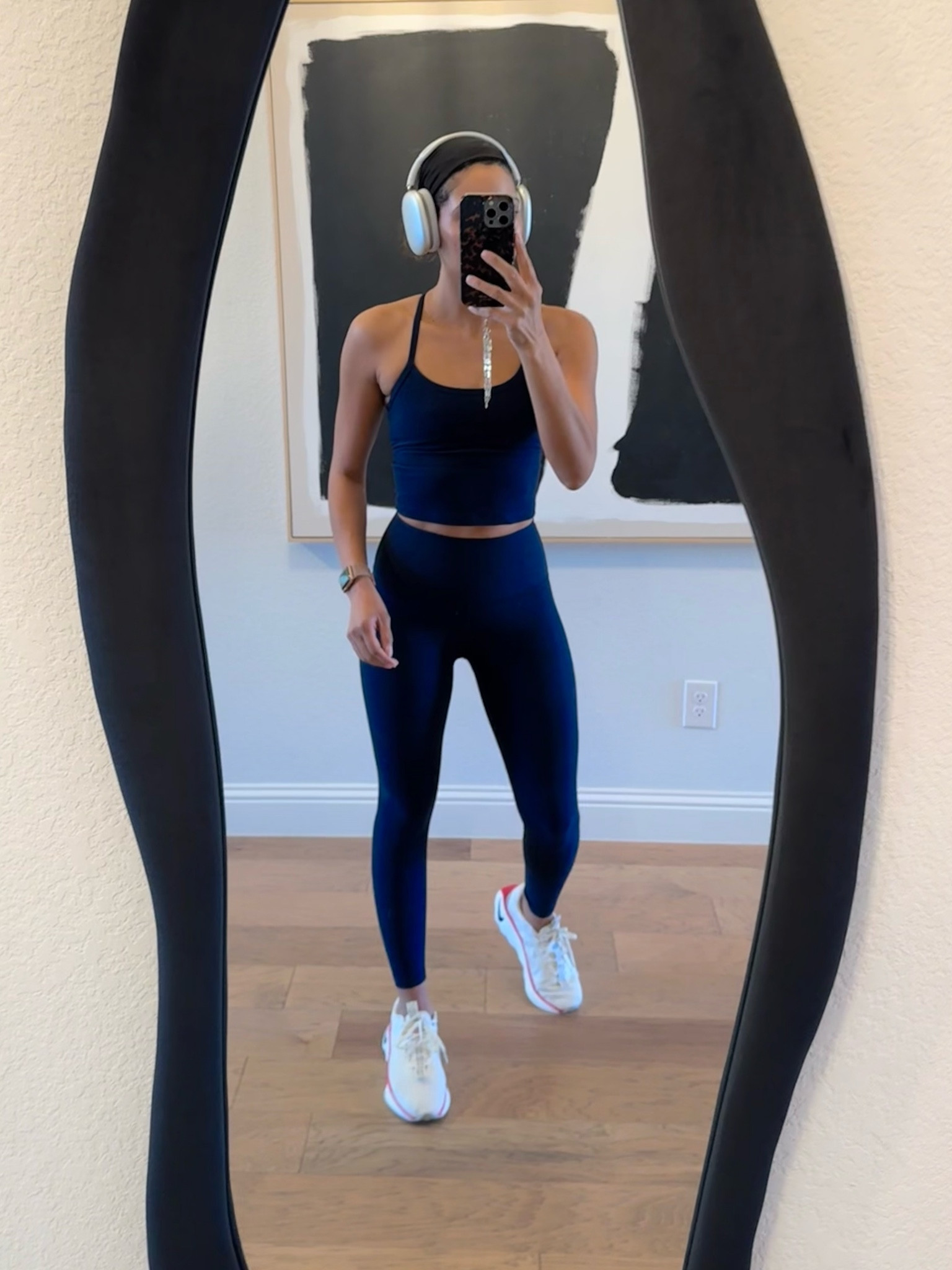 My favorite workout fits👟🎧 I’m wearing the color nocturnal navy🔵

#LTKFindsUnder100 #LTKActive #LTKSaleAlert
