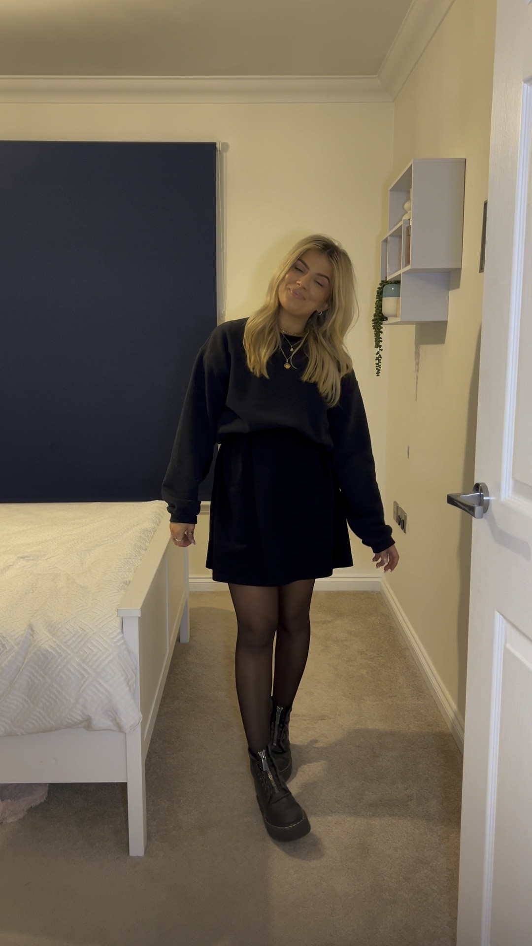 My fave outfit combo but make it aaaall black 🖤🖤 need to invest in some more chunky boots but think I’m emotionally attached to my docs at this point 🥲🥲🥲 




all black, all black outfits, all black outfit inspo, outfit ideas, all black style, all black fashion, ootd inspo, outfit inspo 

#LTKeurope #LTKhome #LTKstyletip