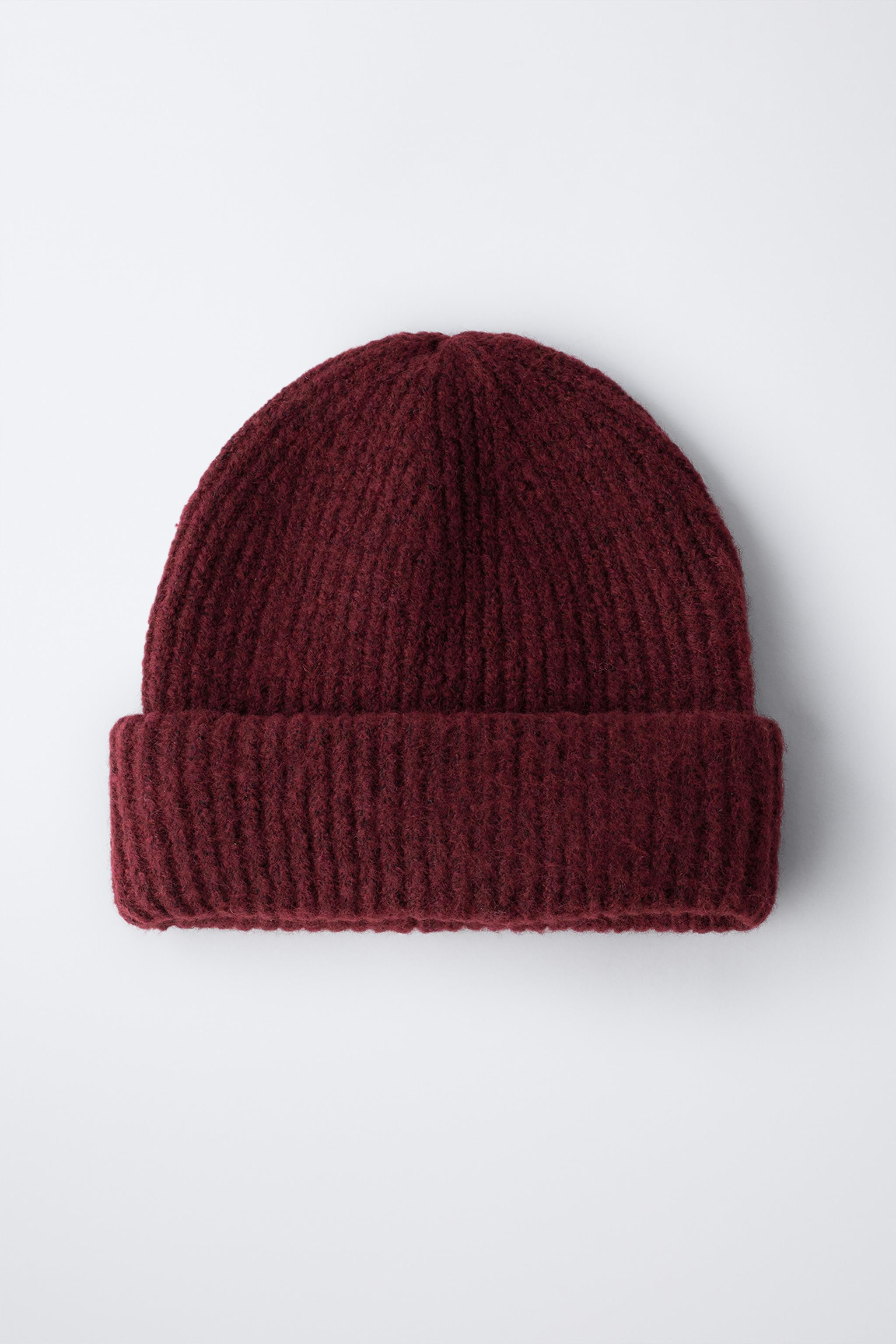 BASIC KNITTED BEANIE | Zara UK