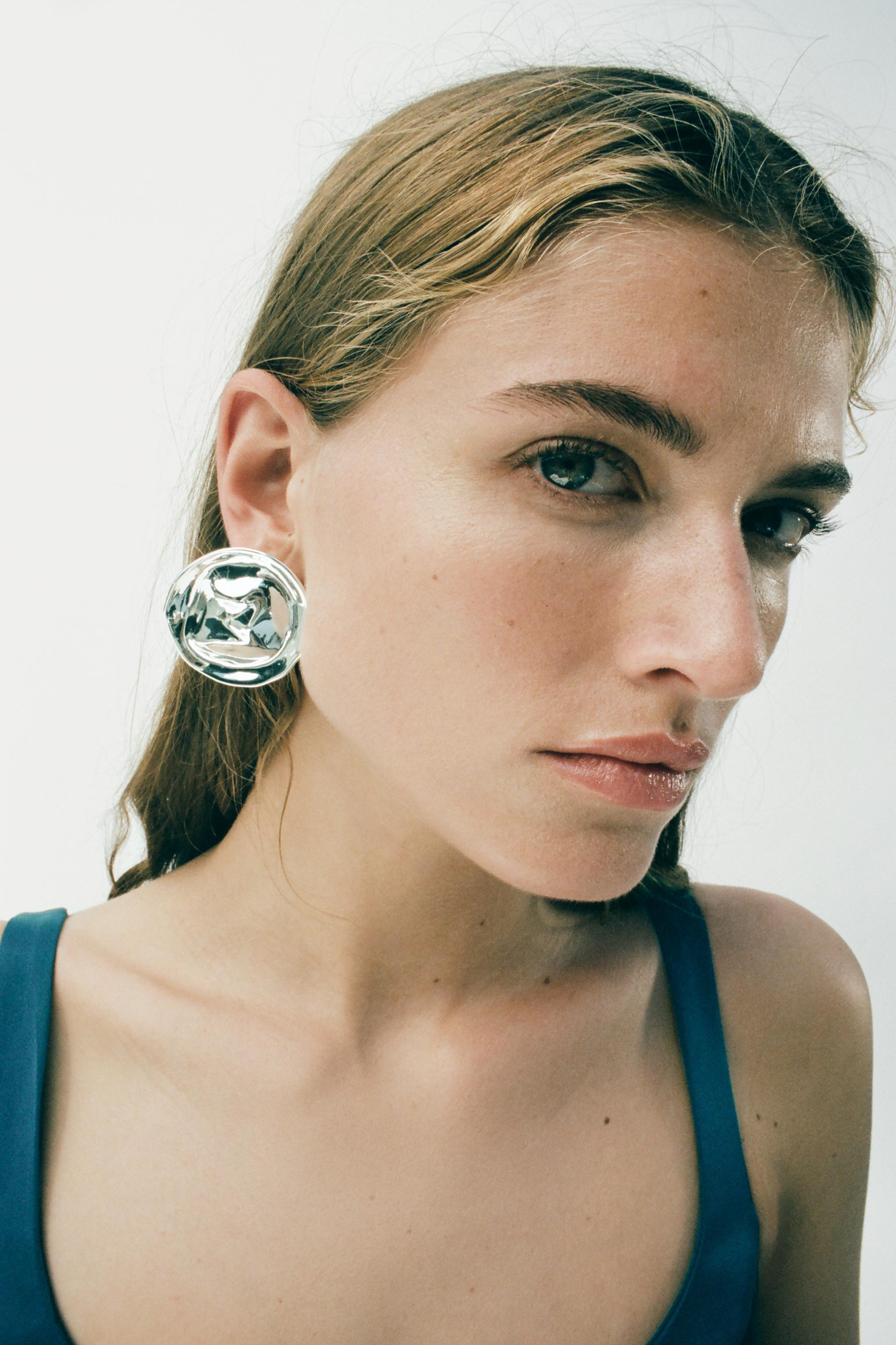 METAL PLATE EARRINGS | Zara UK