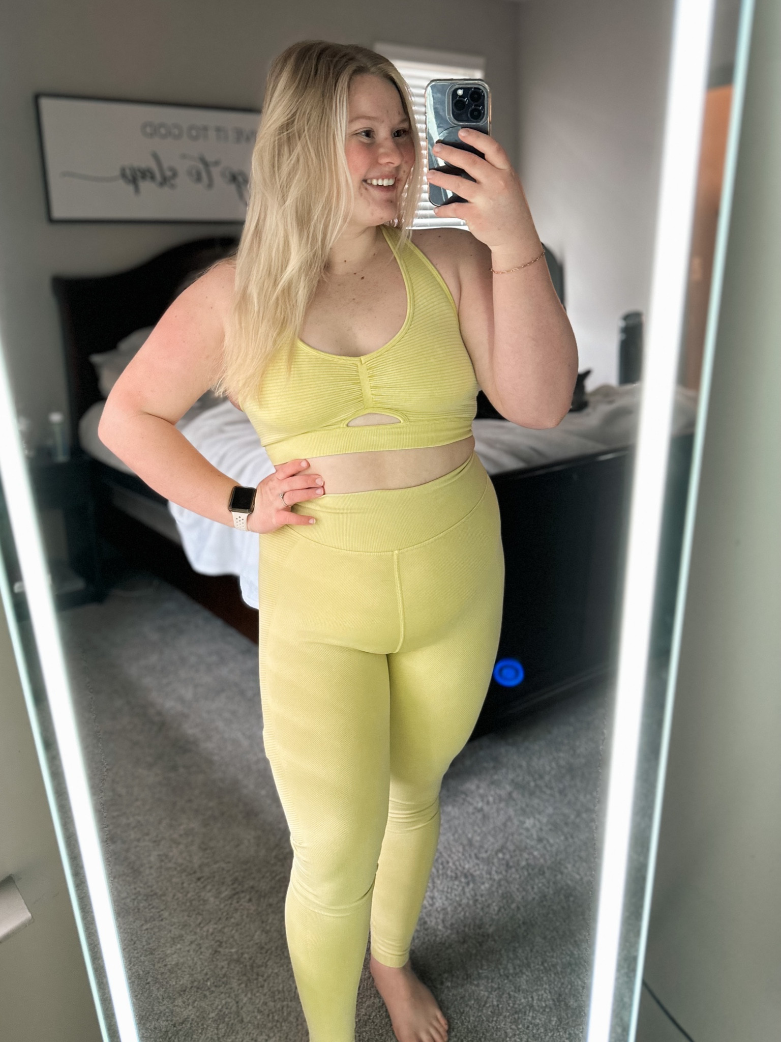 Yellow aerie workout set wearing a medium in both #aerie #workoutset #yellow 

#LTKSale #LTKfit #LTKsalealert