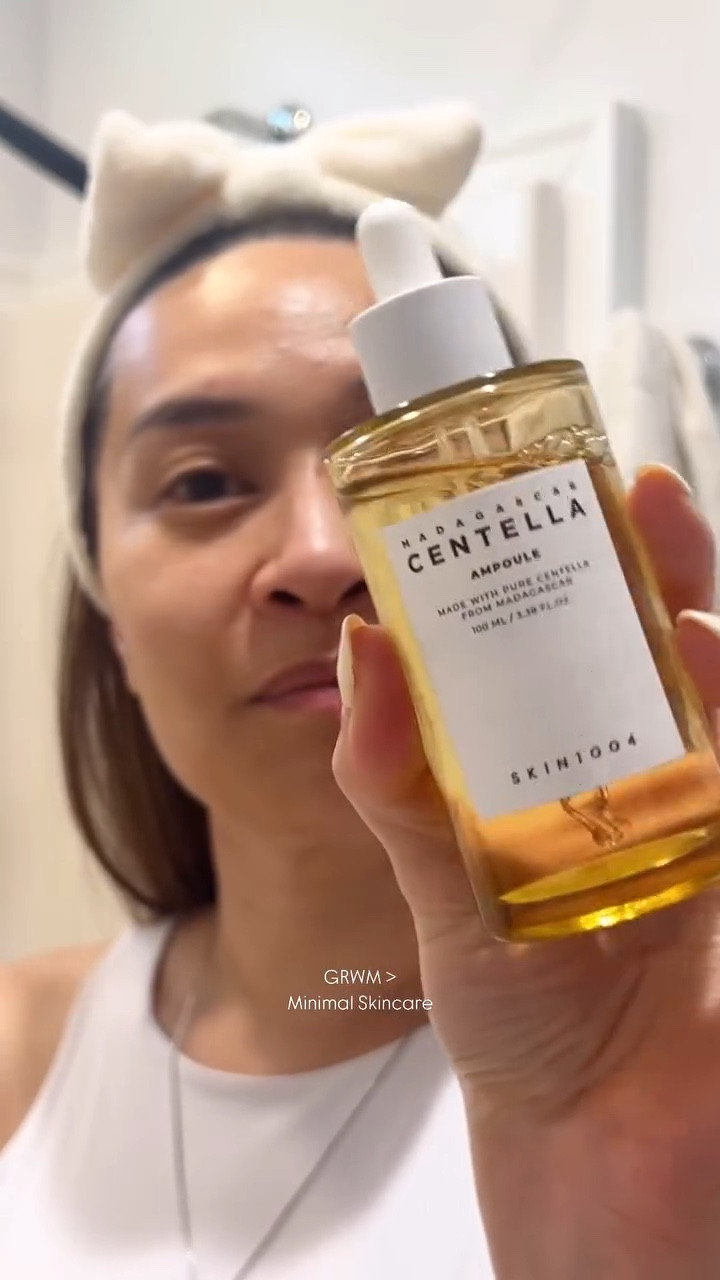 Gentle skincare that will strengthen your skin barrier and protect your skin, resulting in radiant glowing skin! 

Less is More! Nothing but Vitamin C, hydrating serums and of course SUNSCREEN! #minimalskincare 

@phoressentials.comm 
@anua_global 
@summerfridays 
@skin1004official 

#hydratingskincare #brighteningskincare #lessismore #summerfridays #anua #skin1004 #phoressentials #imjustagirl

#LTKFindsUnder50 #LTKBeauty #LTKOver40