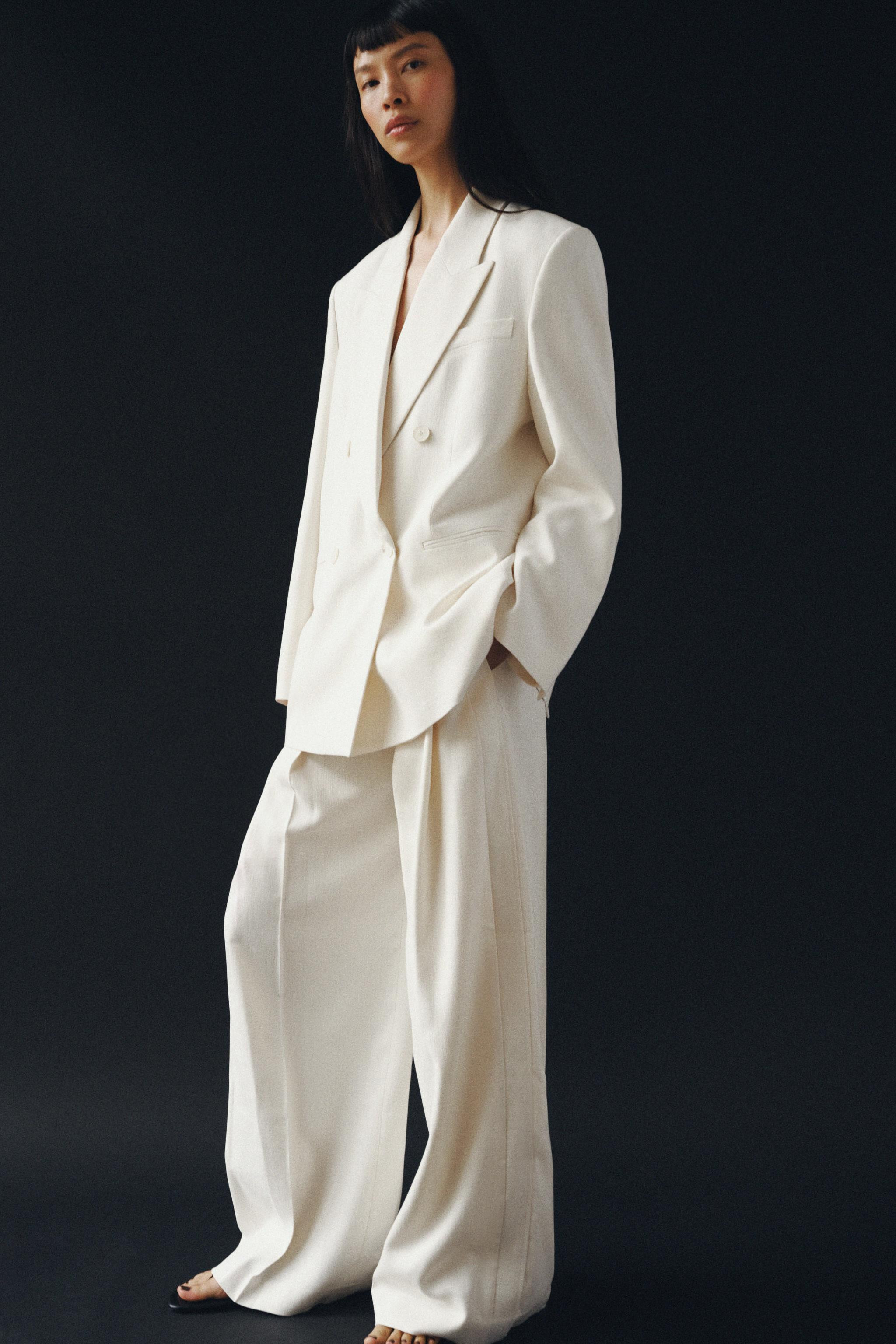 ZW COLLECTION OVERSIZE DOUBLE-BREASTED BLAZER | Zara UK