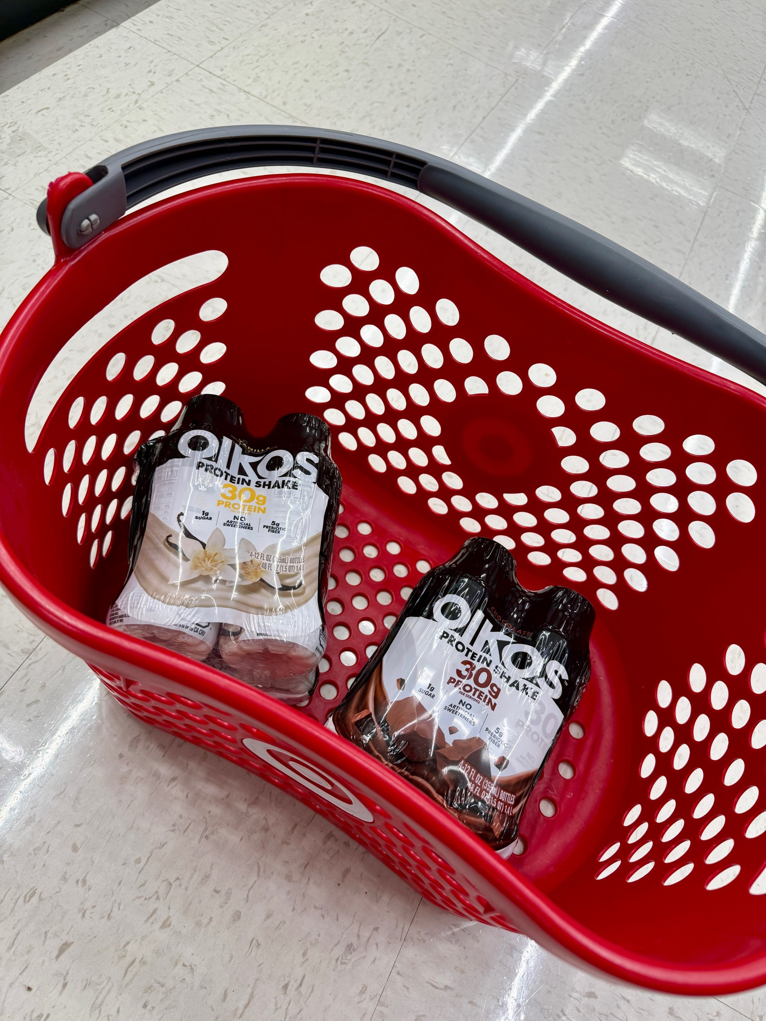 #ad Oikos just released their Protein Shakes at Target and they’re SO good! With 30g of protein, 5g of prebiotic fiber and no artificial sweeteners, you can’t go wrong! And best part? It’s on sale for $8.99 from 11/9-11/22! 
@oikos @Target #oikosstrong #oikostarget #targetfinds #targetpartner #target 

#LTKmomlife #LTKfitnessgoals #LTKActive