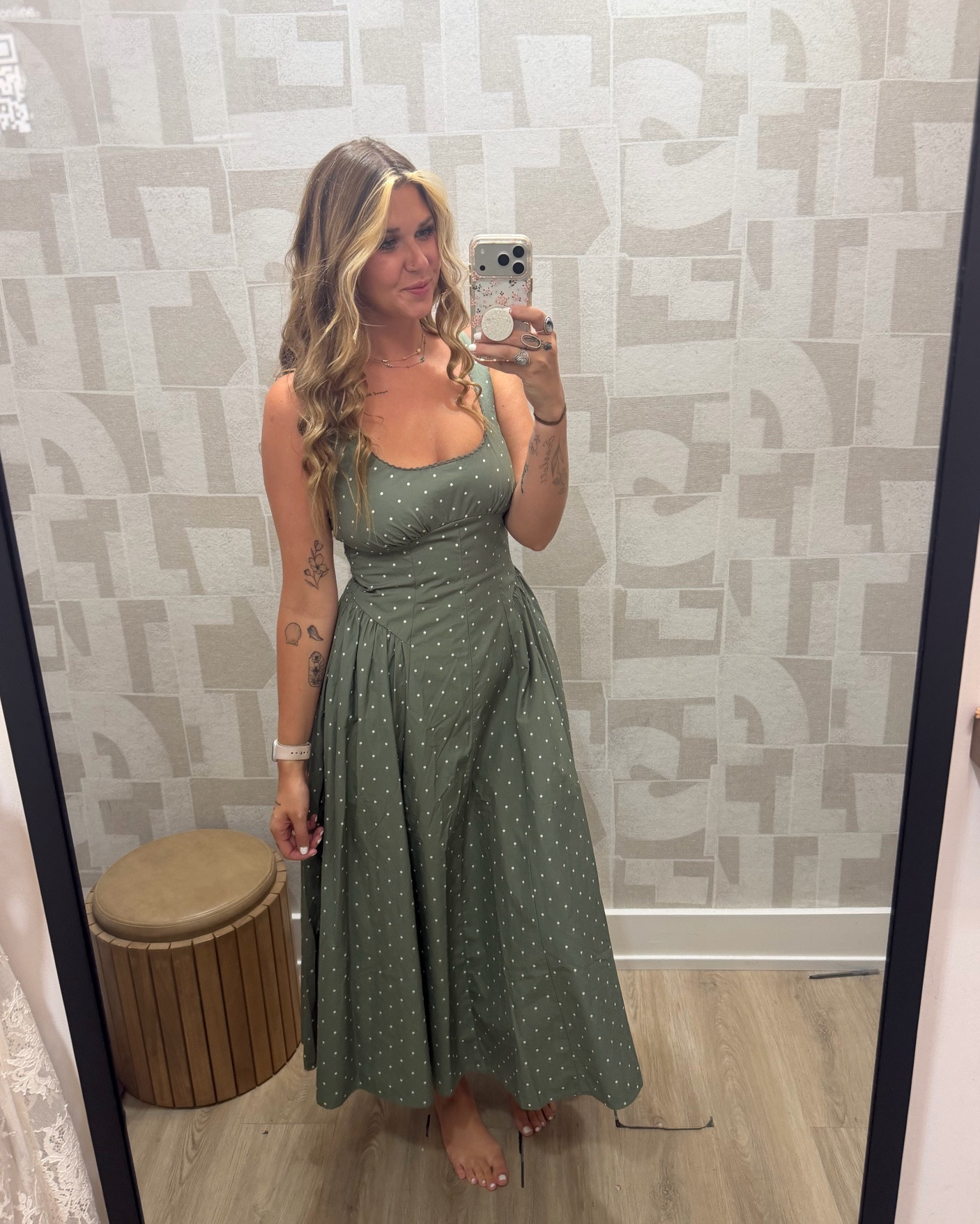 Abecrombie dress try on! The corset top ones are so flattering! @abercrombie

#LTKmomlife #LTKTall #LTKSeasonal