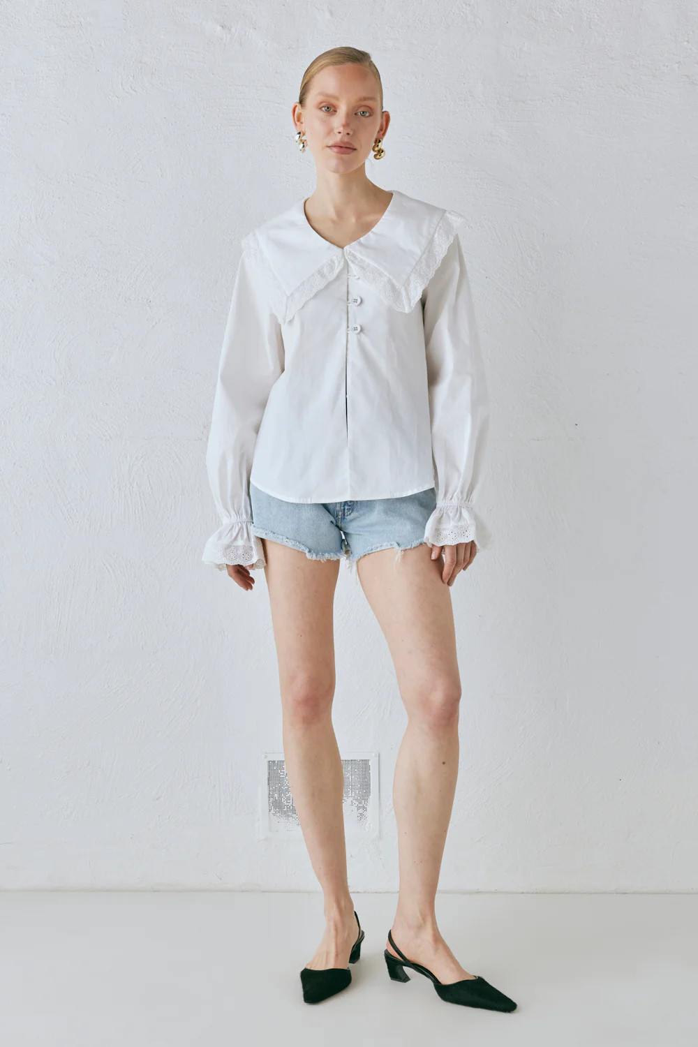 Mae Blouse White | VRG Grl