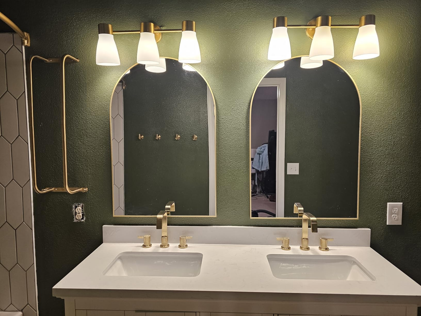 20x30 Arch Wall Mirror, Black Bathroom Mirrors for Over Sink, Metal Frame Wall Decor for Entryway... | Amazon (US)