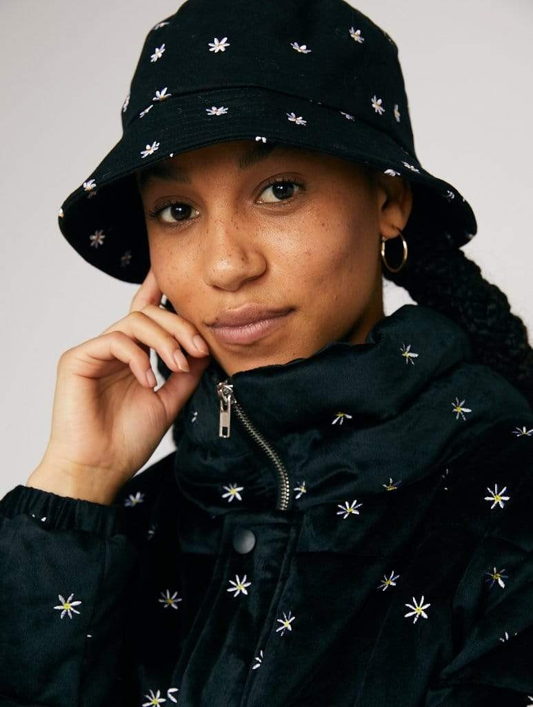 Ditsy Daisy Bucket Hat | Skinnydip London (US & UK)