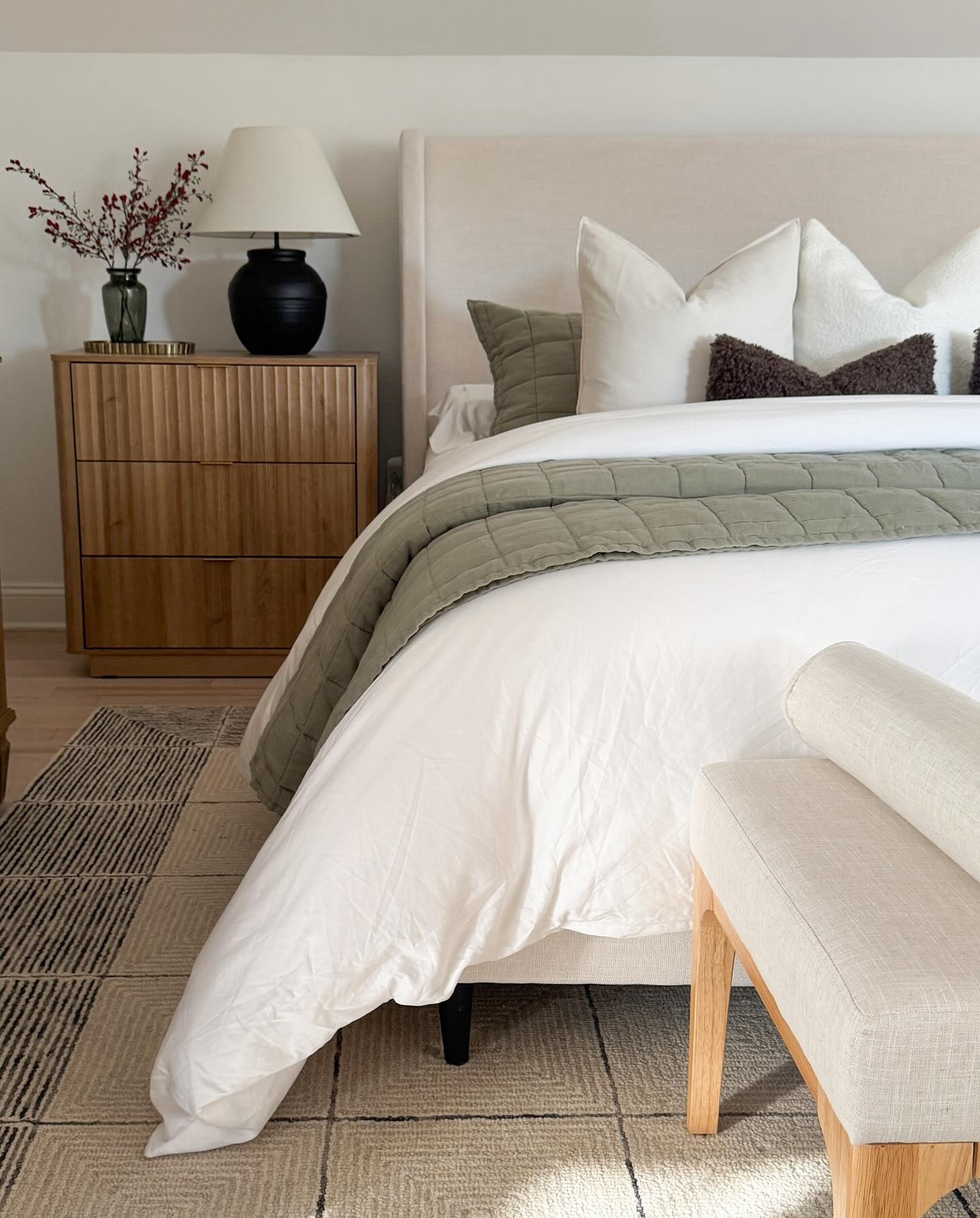 There’s something about the holidays that makes me want to cozy up the bedroom even more. I kept it simple this year—white sheets as the base, an olive green quilt for a subtle holiday vibe, and soft, textured pillows to tie it all together.🤎

This setup feels warm, inviting, and perfect for slowing down during the season. See something you like? Scroll to shop ✨

 #cozybedding #neutralhomedecor #bedroomgoals #organicmodern #homedecorinspo #myhomevibe

#LTKSeasonal #LTKStyleTip #LTKHome