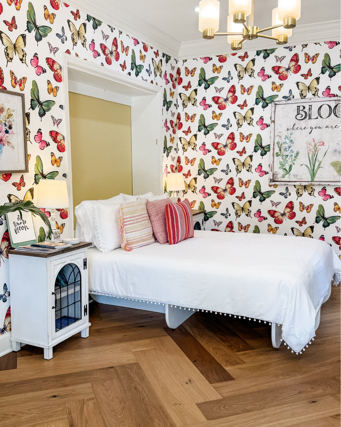 We just redid the floors in the Penney Villa and they turned out amazing. Linking the exact planks we used, and similar items so you can recreate this space. 

Home, home decor, colorful home decor, anti gray home decor, anti beige home decor, home renovation, Airbnb, Airbnb host, short term rental, wallpaper, bedroom

#LTKOver40 #LTKSeasonal #LTKHome