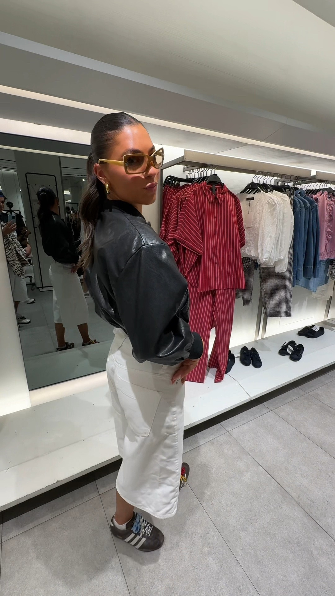 the best Zara I’ve ever been to!😲

zara shopping, shop with me, autumn style, fashion inspo, Zara, come with me, Madrid shopping

#LTKFashionMonth #LTKautumn #LTKeurope
