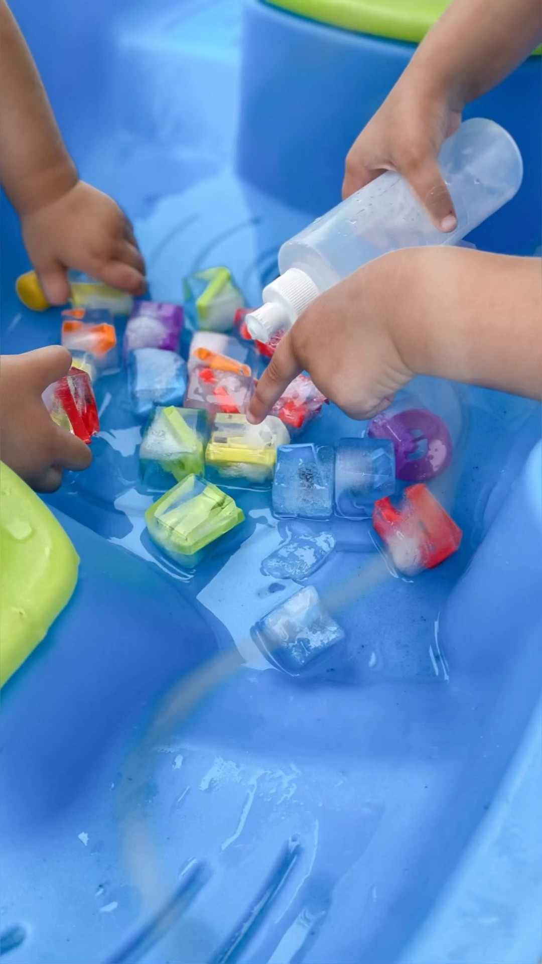 ICY LETTERS WATER TABLE! 🧊 

Combining some frozen learning with outdoor play! Check out this ultimate water table activity that sparks preschoolers’ letter recognition skills. Plus, it’s both Roo and Mo approved! 👏🏼

Freeze magnetic letters in ice cube trays, then let the fun flow as you dump them into the water table. Using squirt bottles and eyedroppers filled with warm water, watch as their tiny hands melt the ice cubes, freeing the letters one by one.

As they rescue the letters, encourage them to order them on a metal garage door, creating a magnetic masterpiece of the alphabet! 🔠

Let the outdoor adventure begin and foster a love for learning in the coolest way possible! 

#LTKFind #LTKSeasonal #LTKkids