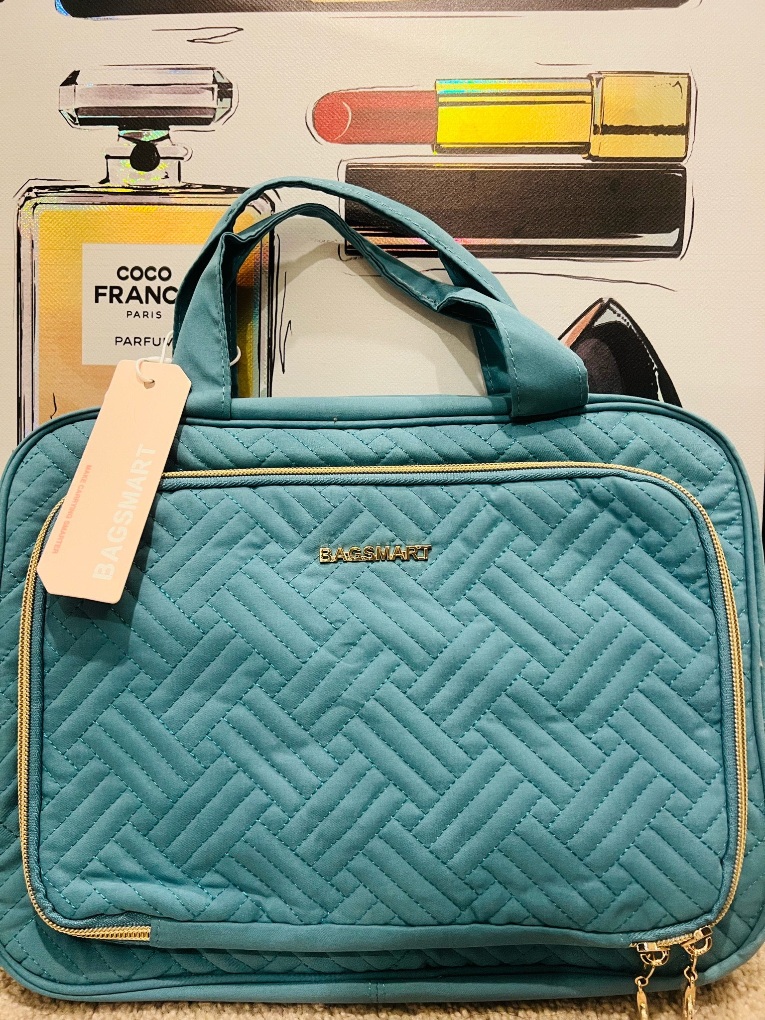 Who doesn’t love a travel makeup bag 💄💋💼

#LTKBeauty #LTKHoliday #LTKGiftGuide