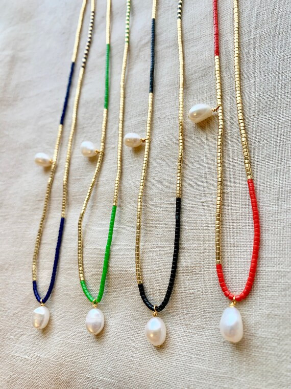 Gold Beaded Necklace with Rice Pearls, Bright Colored Beaded Necklace with Pearls, Pearl Color Bl... | Etsy (UK)