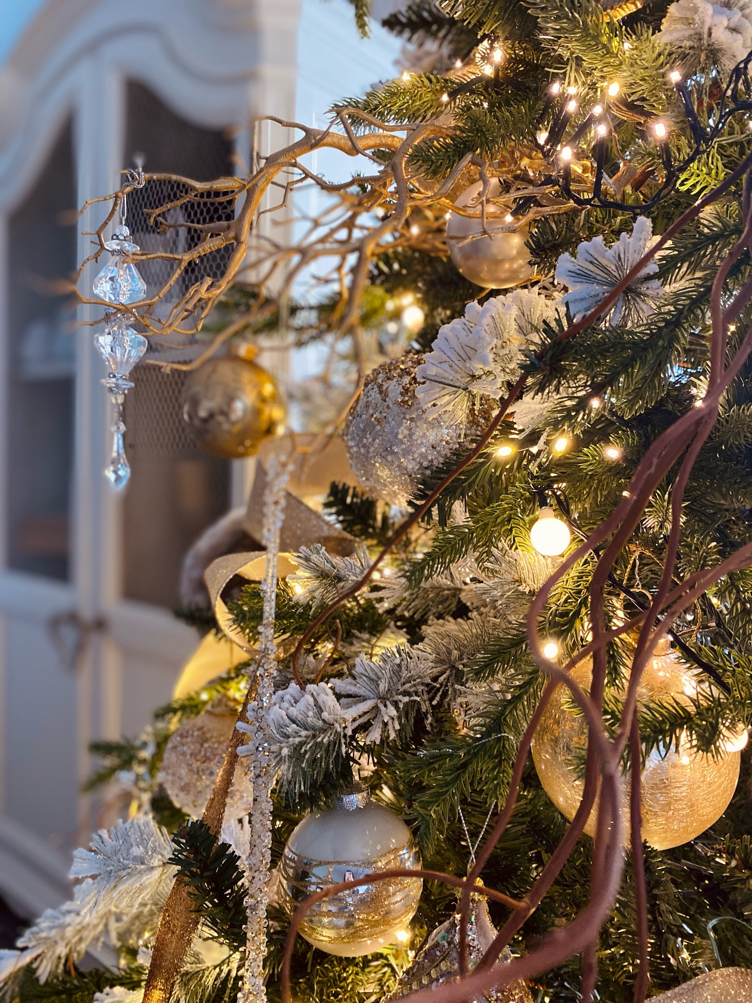 Linked what I could find for my tree including some budget-friendly flocked stems and the lights I used as add-ons!

#LTKHoliday #LTKHolidaySale #LTKSeasonal