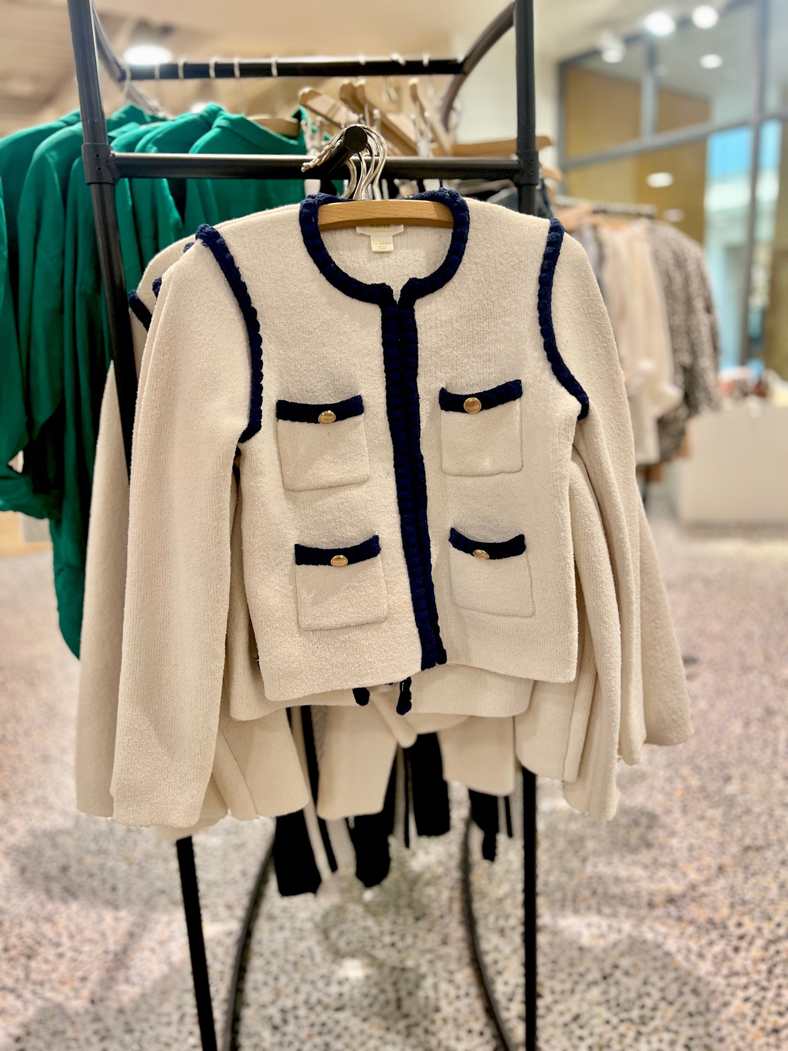 Maeve Collarless Tipped Knit Jacket

#LTKWorkwear #LTKMidsize #LTKStyleTip