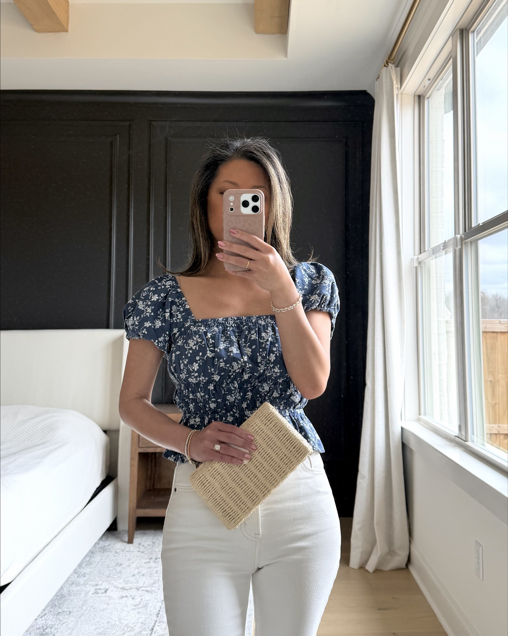 Top - XS. Jeans - 25.

#LTKmomlife #LTKOver40 #LTKootd