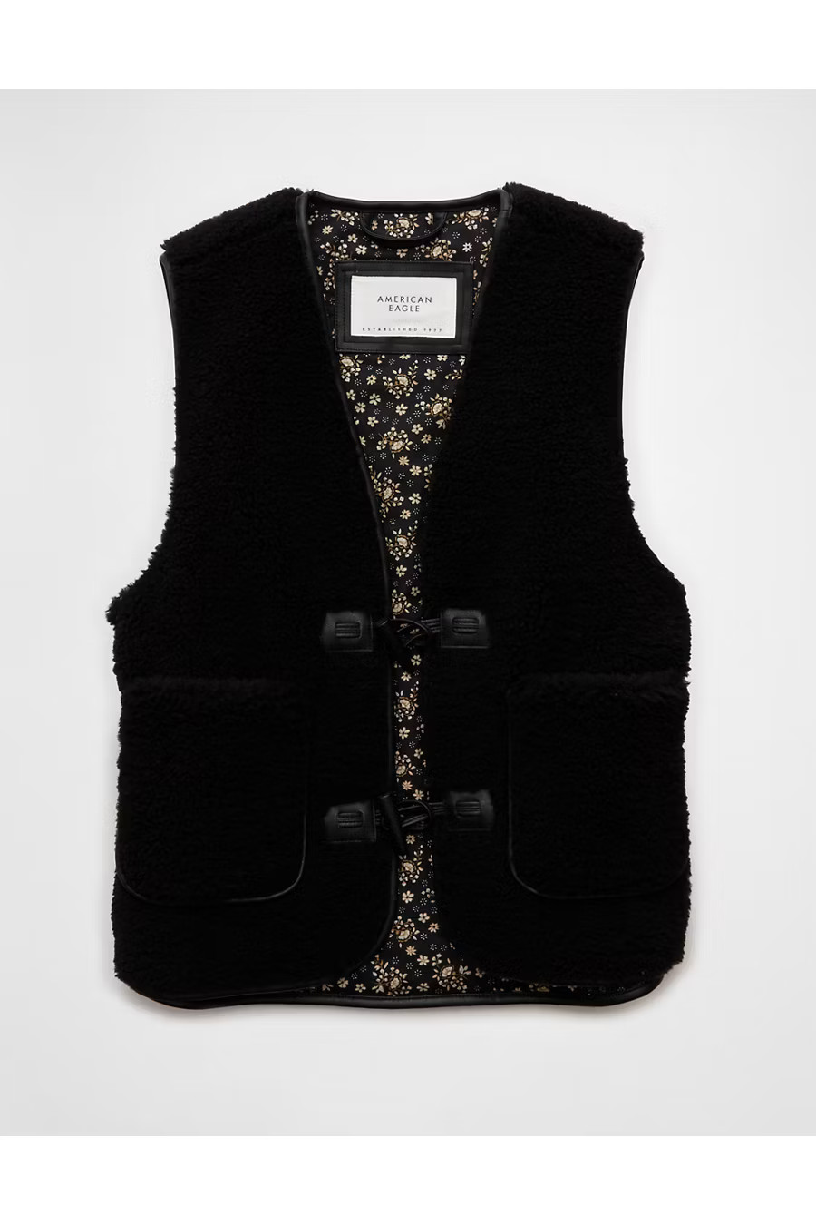 AE Sherpa Vest Women's Bold Black L | American Eagle Outfitters (US & CA)