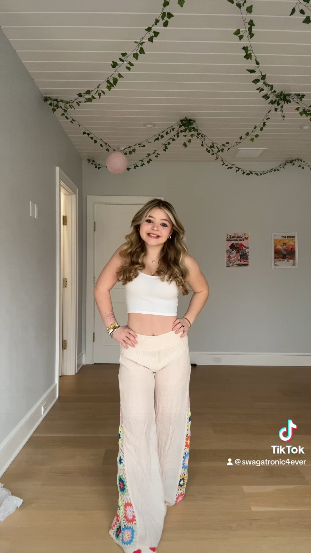 Summer fitnspo 🧸🫐

Everything that doesn’t look like a perfect match is sold out from aerie 💋🌟

#LTKstyletip #LTKVideo #LTKbeauty