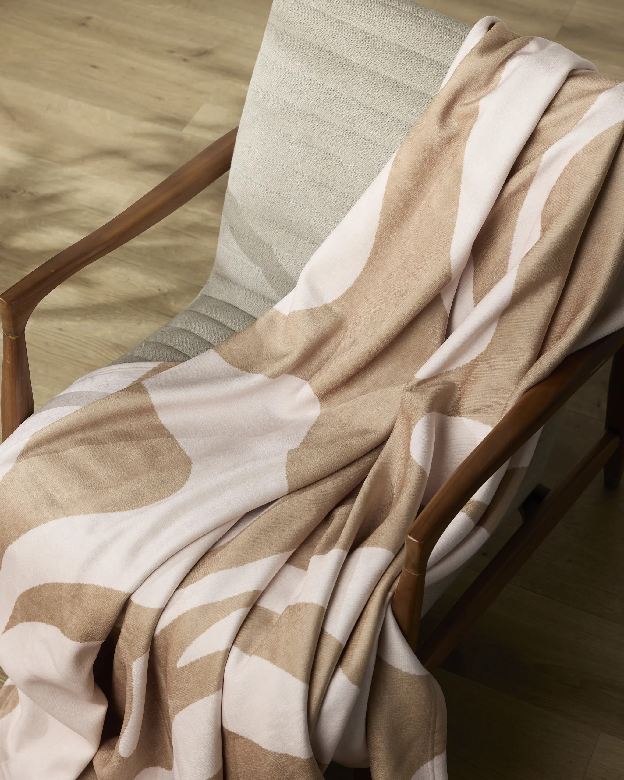 Cleo Luxe Blanket | Geometry | Geometry