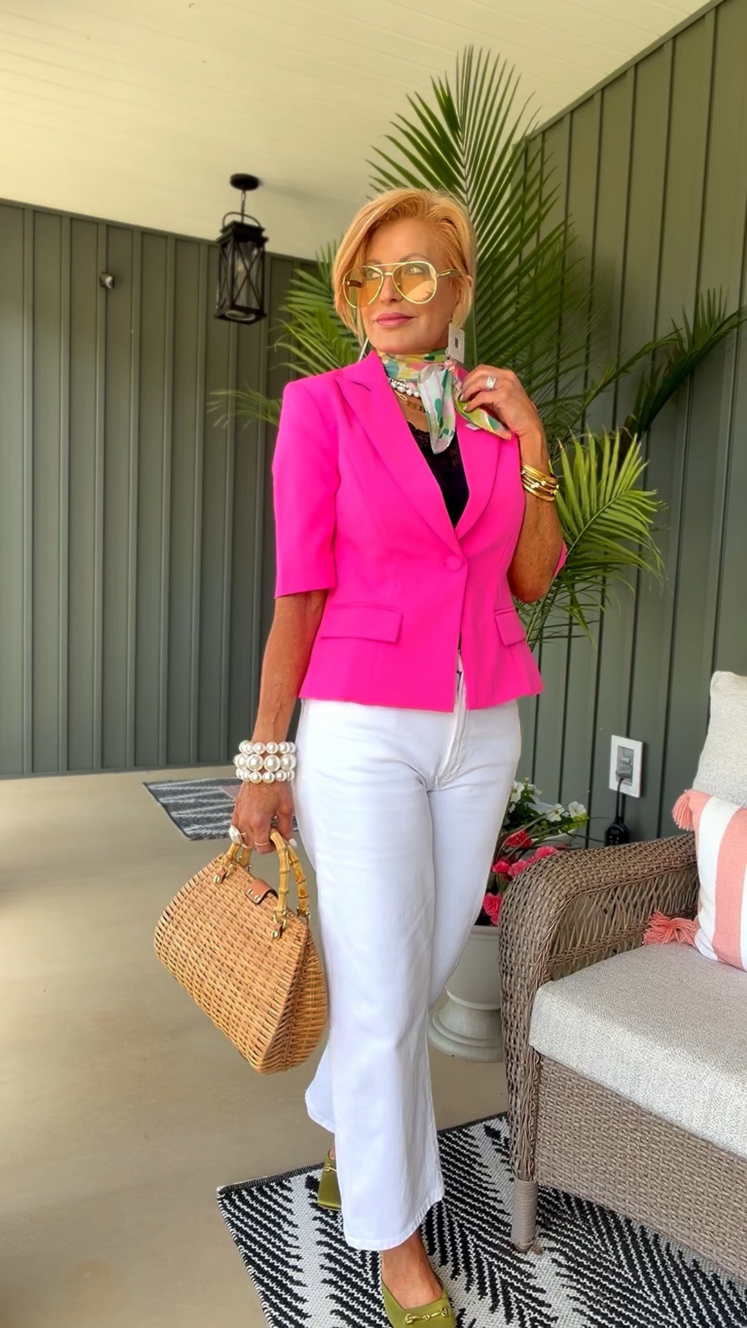 I’m wearing a med in my fabulous blazer & 27 in my jeans 

#LTKdayinmylife #LTKgrwm #LTKOver40