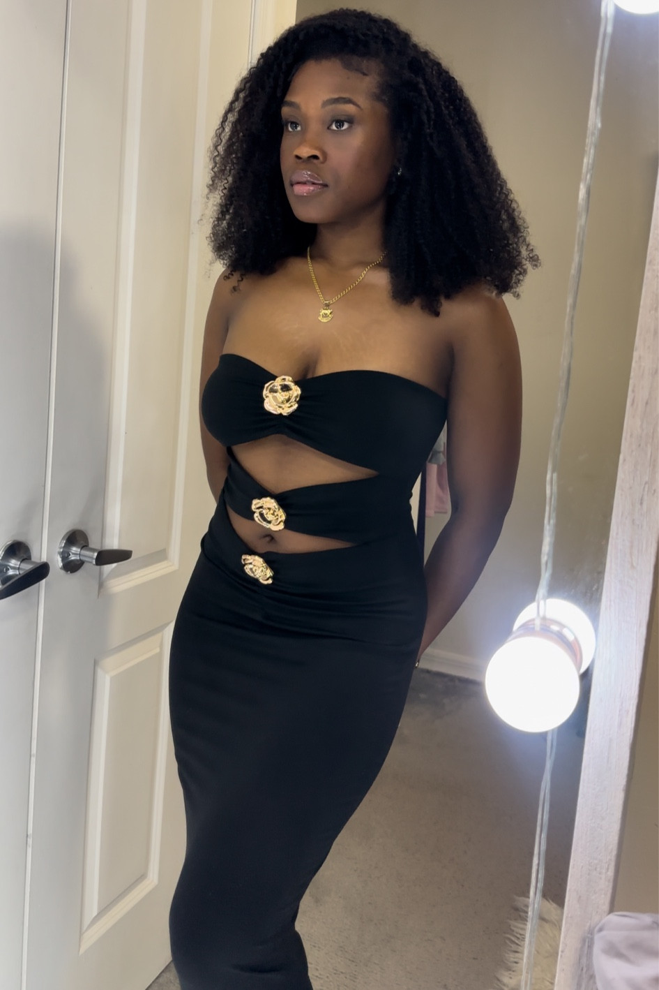 So sexy for a date night! Cannot wait to style this with some gold heels and bag.