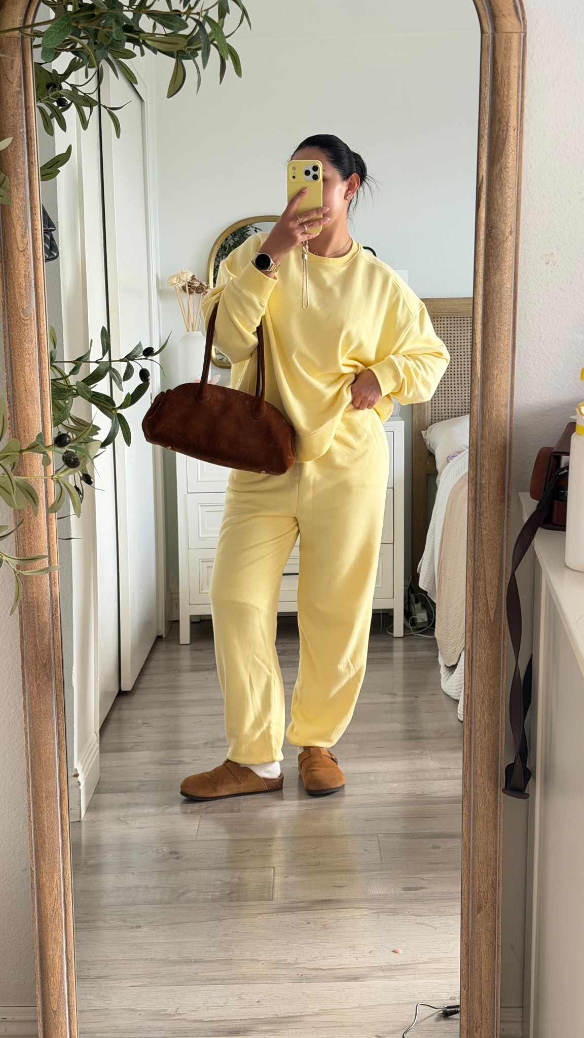 Wearing size medium 

#LTKmomlife #LTKgrwm #LTKootd