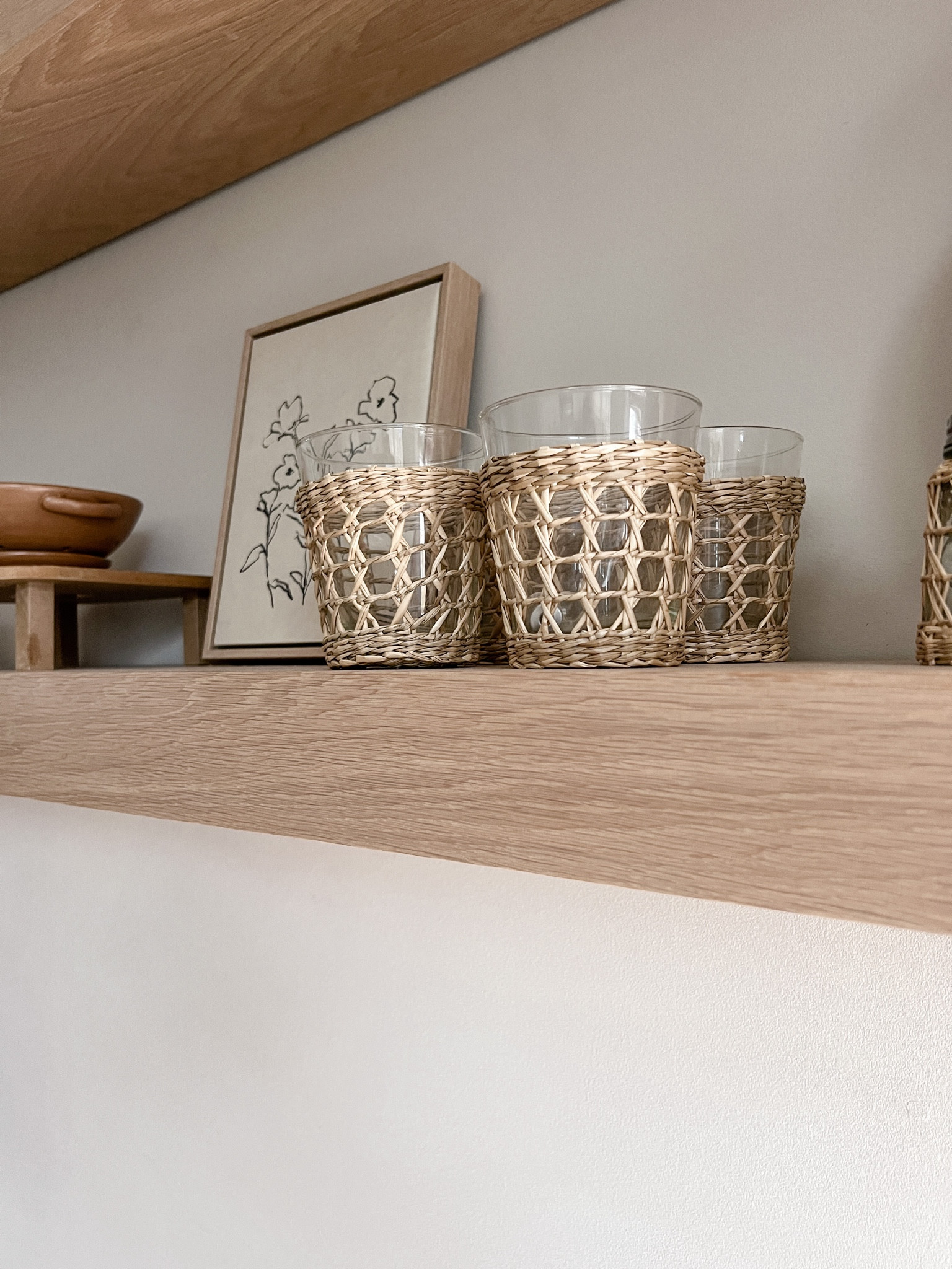 You can get a set of 6 of these sea grass / rattan / woven cup holders for just $30! They’re really cute for cocktails in the summer and equally as good to keep your tea warm in the winter (plus they look pretty on display in your kitchen!) 

#LTKFind #LTKunder50 #LTKhome