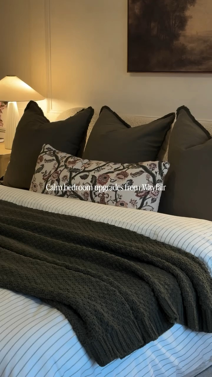 Cozy bedroom upgrades from @wayfair 
Including our nightstands I’ve had for over four years & I still love them just as much

🔗Comment “upgrades” & Ill dm you the links.
🤎 Follow @neutralcatt for calm, functional finds and spaces meant to be lived in 

#wayfaircreator #wayfair #bedroominspo