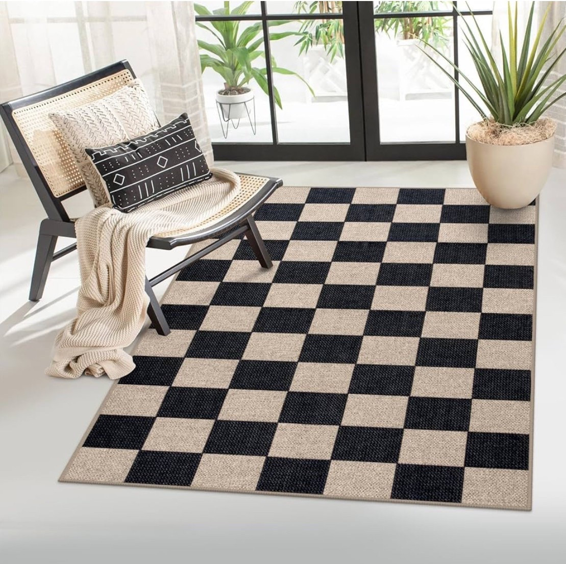 Obsessing over this inside/ outside rug. Makes for a great accent rug under your welcome mat! #watchnow 

#LTKWatchNow #LTKSaleAlert #LTKHome