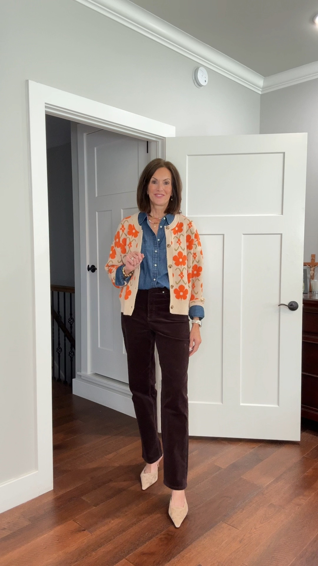 Amazon cardigan - L
Chambray shirt - L
Stretch corduroy - Medium/size 8 Tall
One time discount code : ANNIEKXSPANX 

Also linked the designer style cardigan but seriously the Amazon one is so good! 

Fall outfit 
Thanksgiving outfit 
Smart casual 
Workwear outfit 

#LTKStyleTip #LTKTall #LTKMidsize