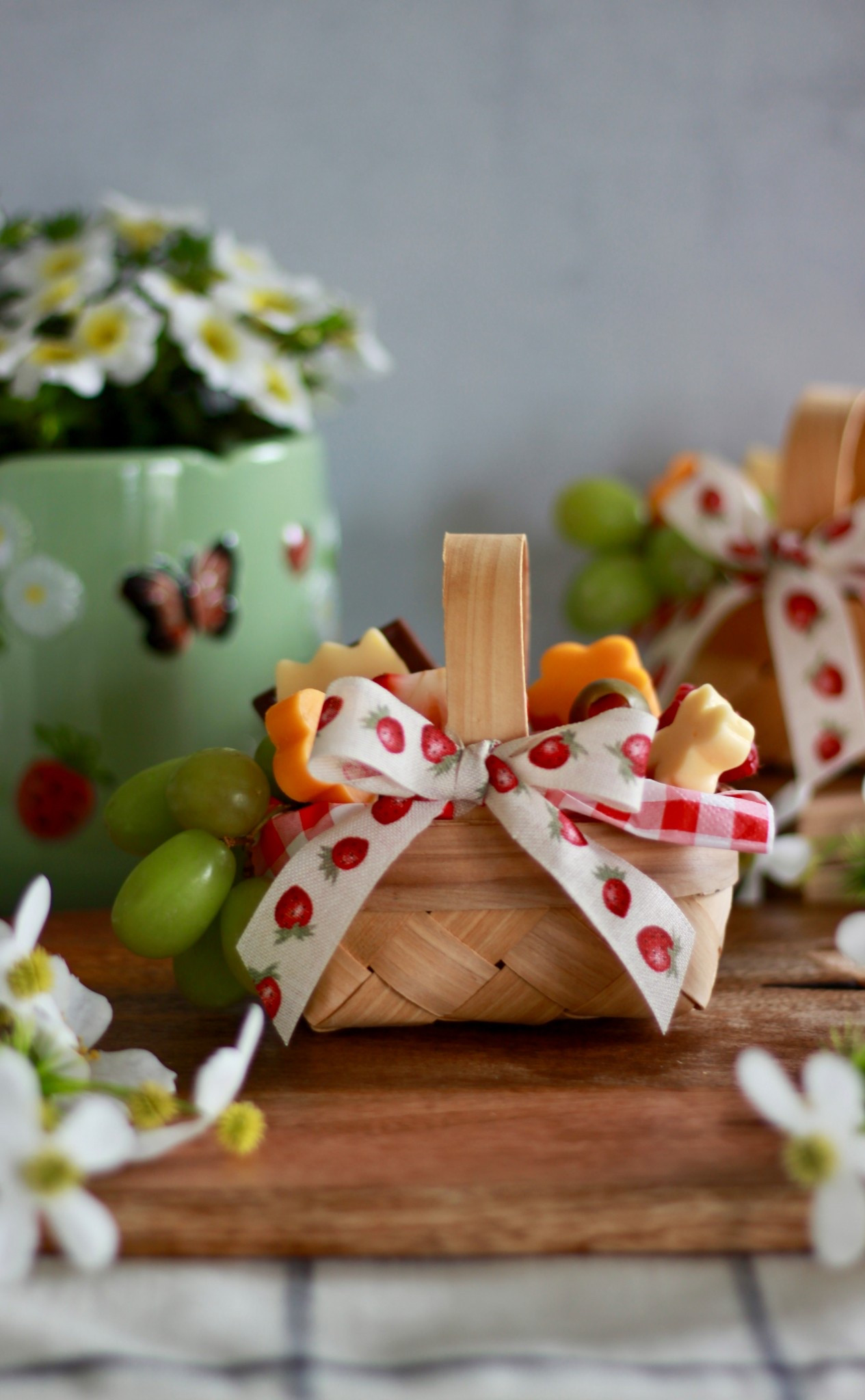 Your picnic just got a whole lot cuter! 

#LTKParties #LTKHome #LTKFindsUnder50