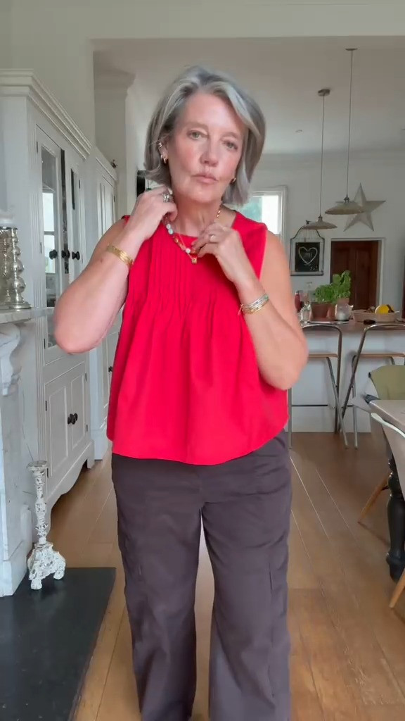 Late summer outfit ❤️
Top size 12
Cargoes size 14 reg. they’re generous but I wanted a slouch fit. 
Jacket size 12


Barrel leg trousers, brown trousers outfit, red blouse, sleeveless top, cream utility jacket, wide-leg trousers, woven tote bag, black sandals, bold colour pop, lightweight layering, casual chic outfit, oversized statement glasses, effortless everyday style, early autumn outfit

#LTKuk #LTKsummer #LTKautumn
