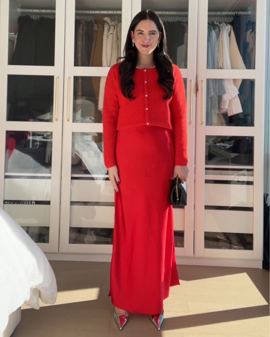 XSmall sweater 
XSmall skrit

Christmas outfit, holiday outfit, holidays, party

#LTKSeasonal #LTKstyletip #LTKHoliday