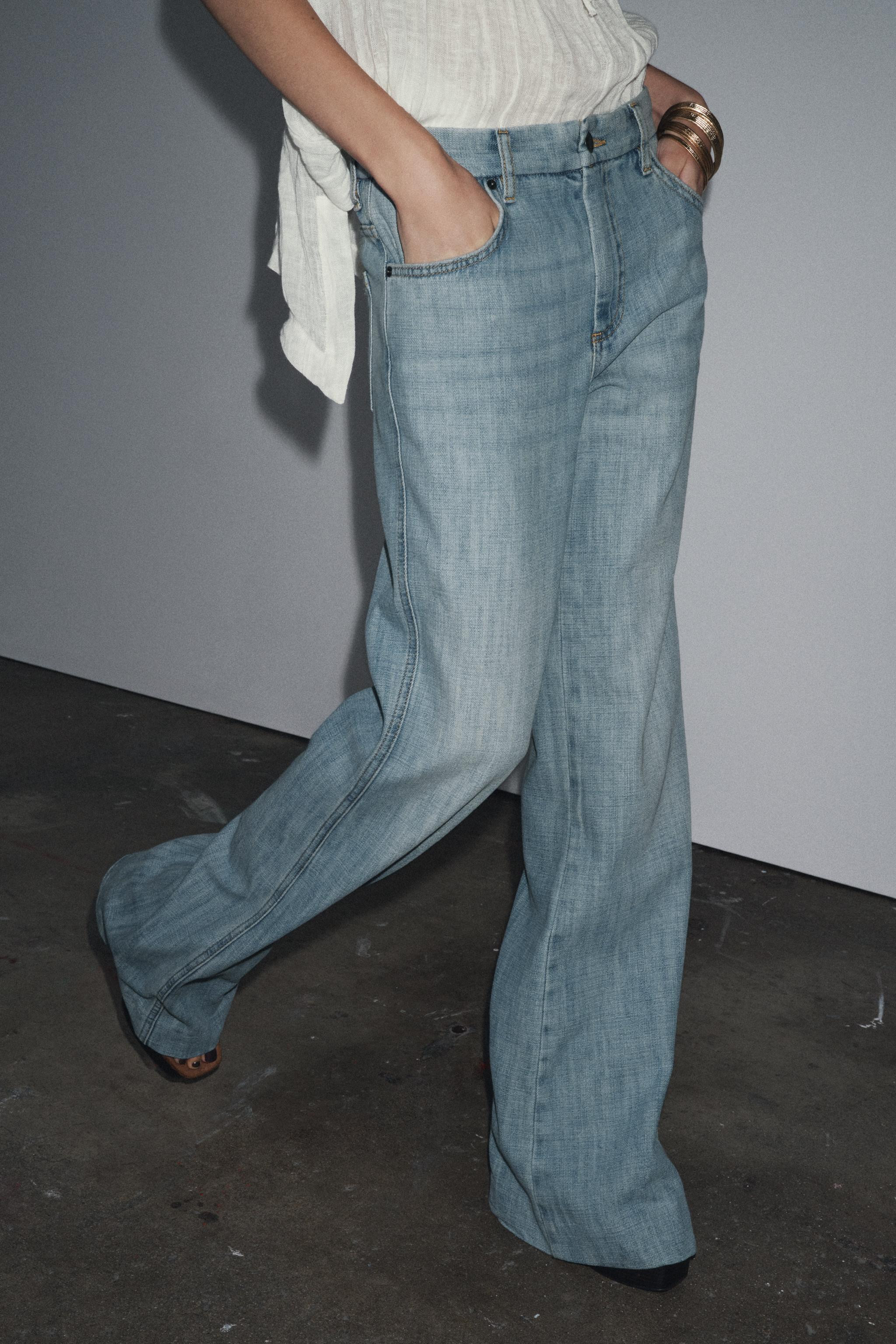 ZW COLLECTION LOW RISE FLARE JEANS | Zara US