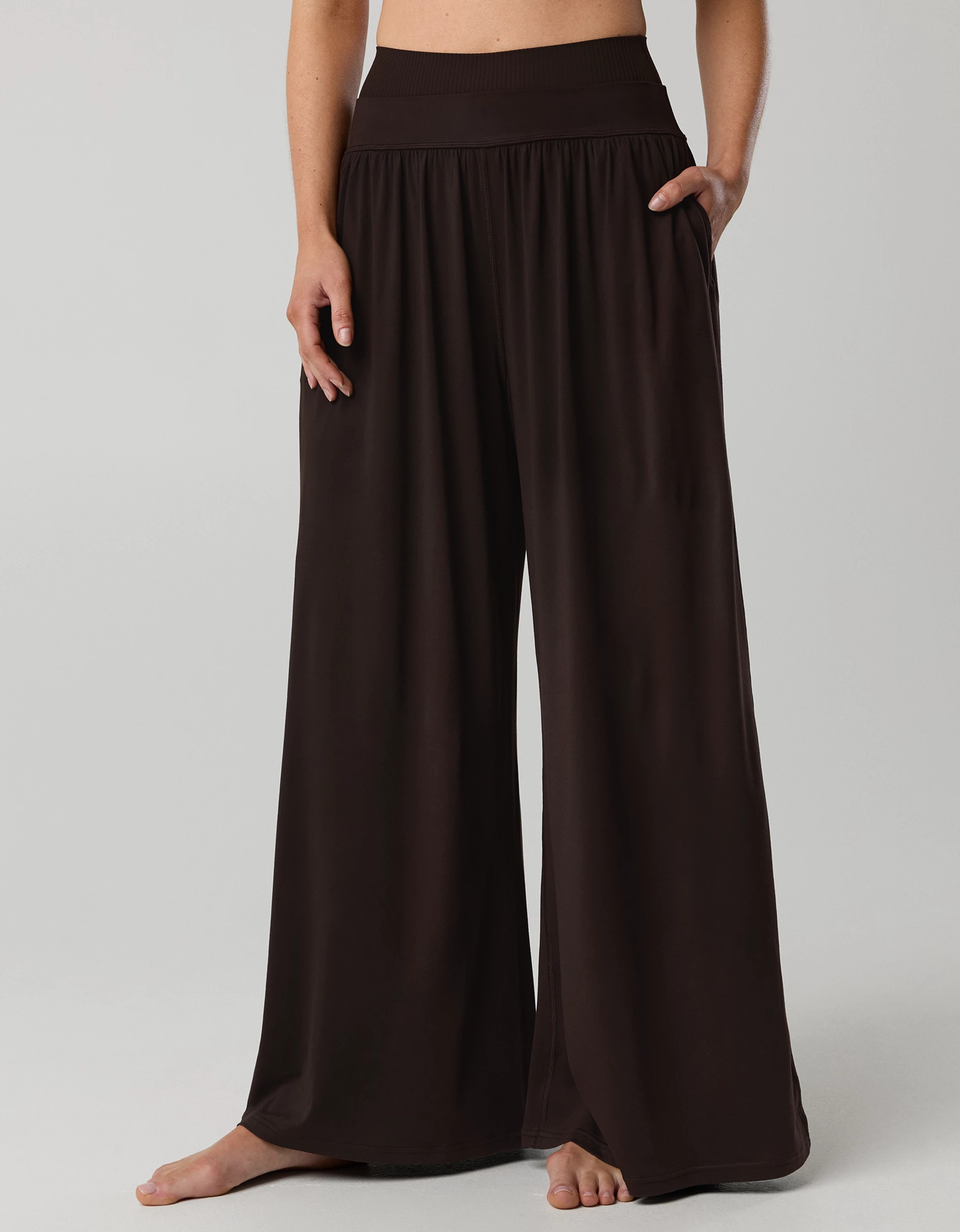 OFFLINE By Aerie The Hugger Go With The Flow Super Wide Leg Pant | Aerie