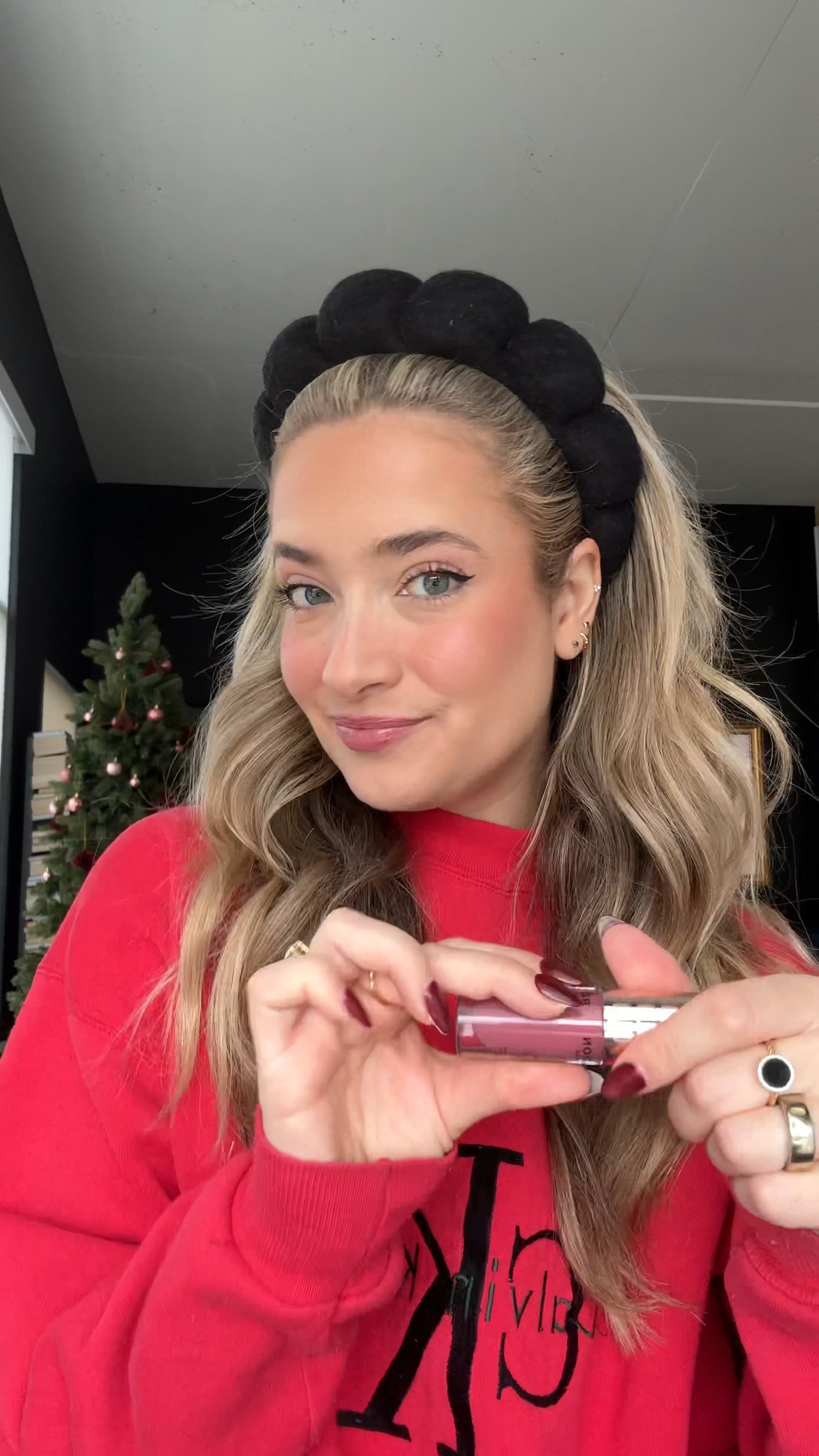 Lip combo of the day lip liner in shade barley blush and gloss in mauve 