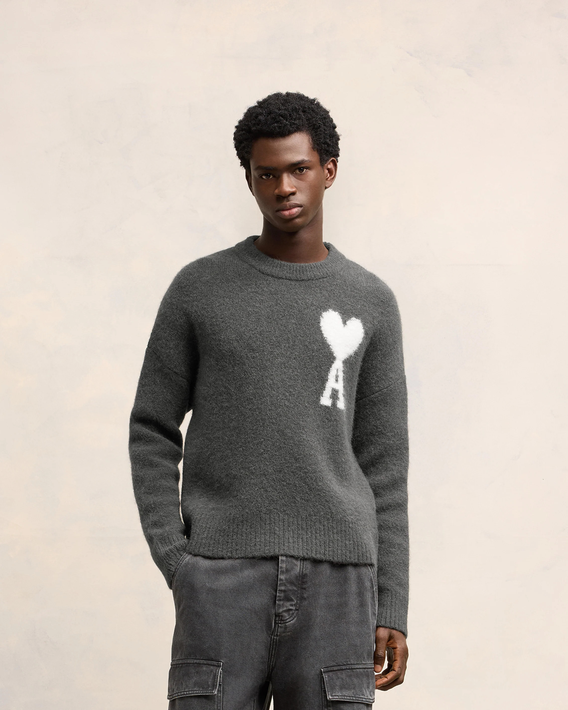 Dark Grey Off-White Ami De Coeur Crew Neck Sweater | AMI PARIS | AMI Paris FR