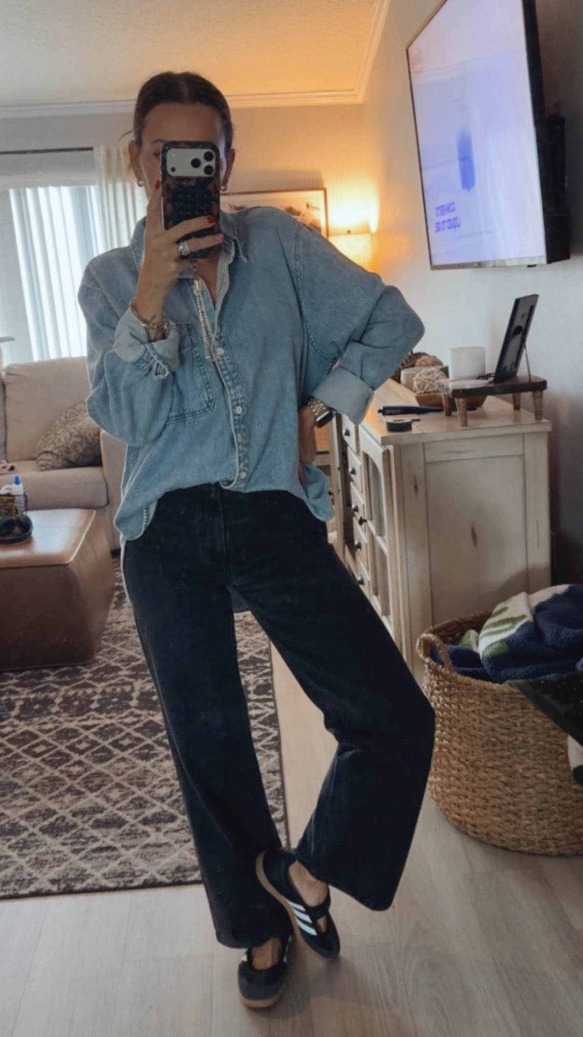 Denim top perfection 

#LTKfindsunder50 #LTKover40 #LTKstyletip