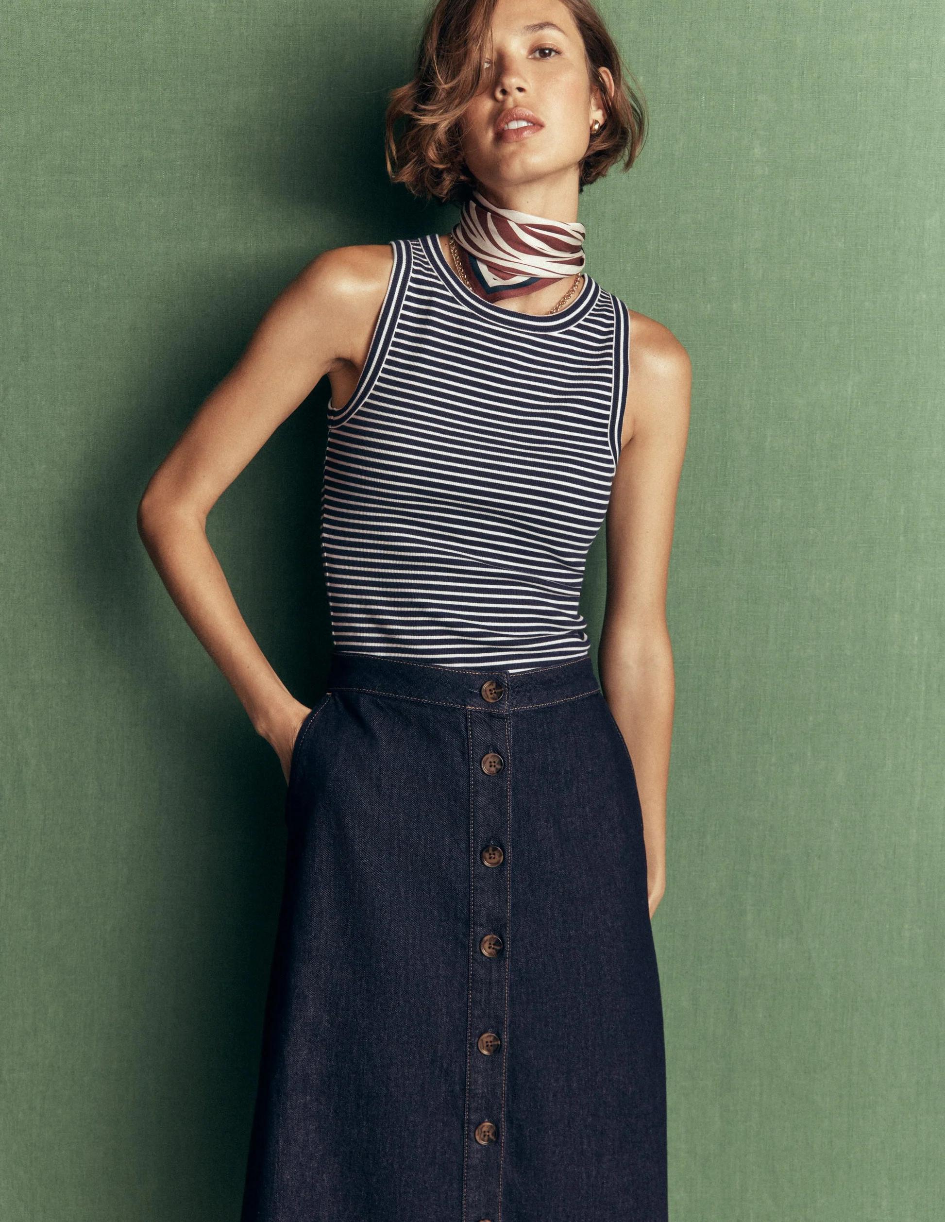 Val Button Denim Midi Skirt-Indigo | Boden (US)