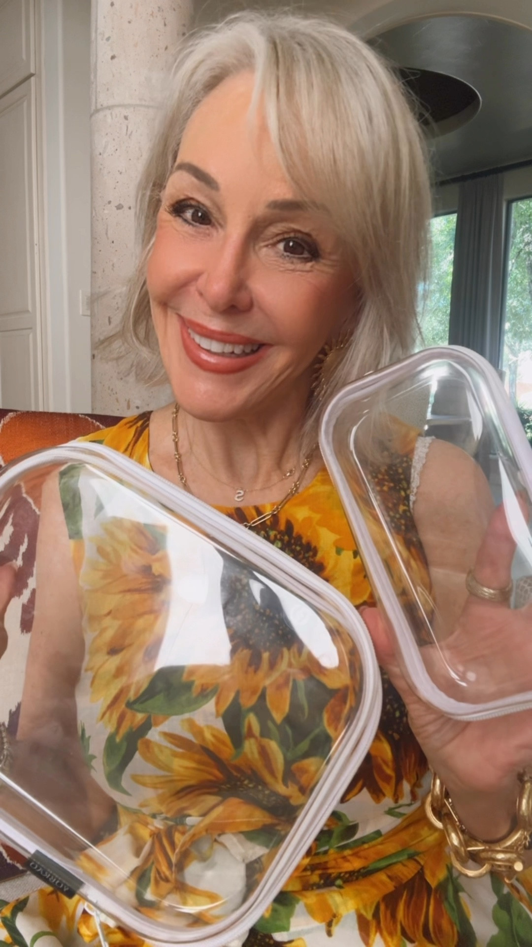 3 Pack Clear Hard Shell Zipper Case - Clear Waterproof Cosmetic Bag with Zipper, Kid's Toy Storage Organizer Bins, Charging Cables, creative journaling, painting brushes, Threads,Sketch Supplies

#LTKFindsUnder50 #LTKTravel #LTKHome