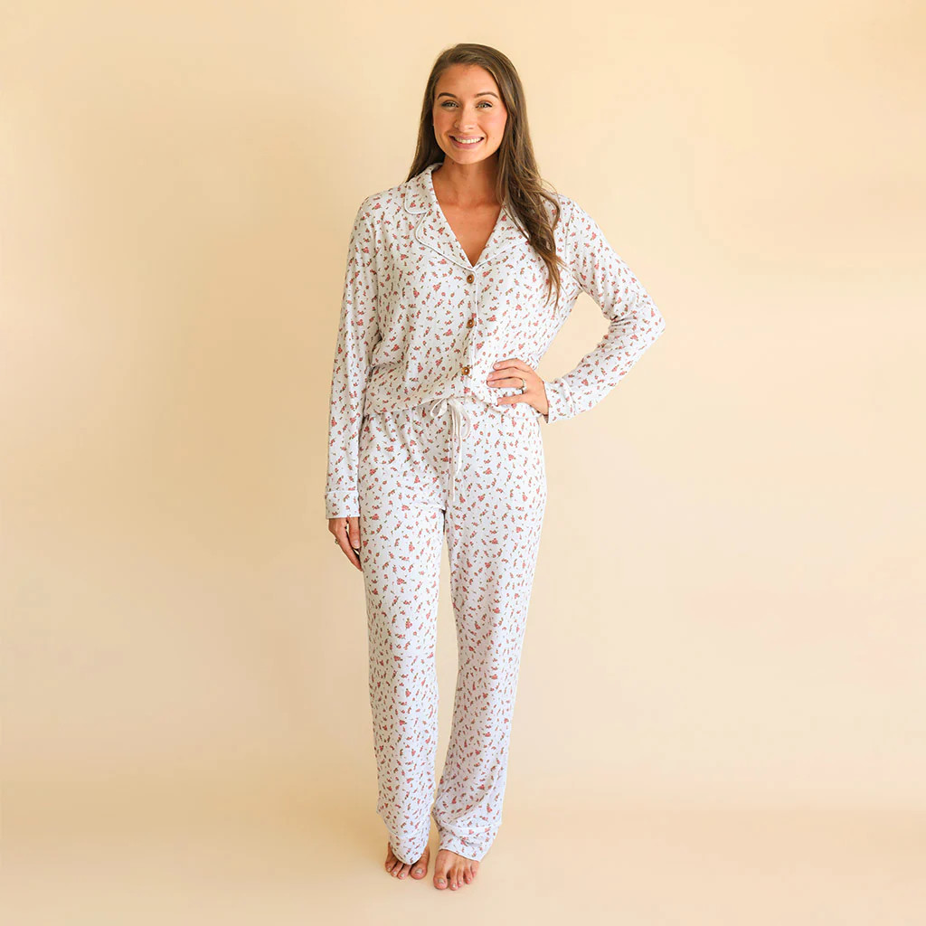 White Floral Luxe Womens Pajamas | Calais | Posh Peanut