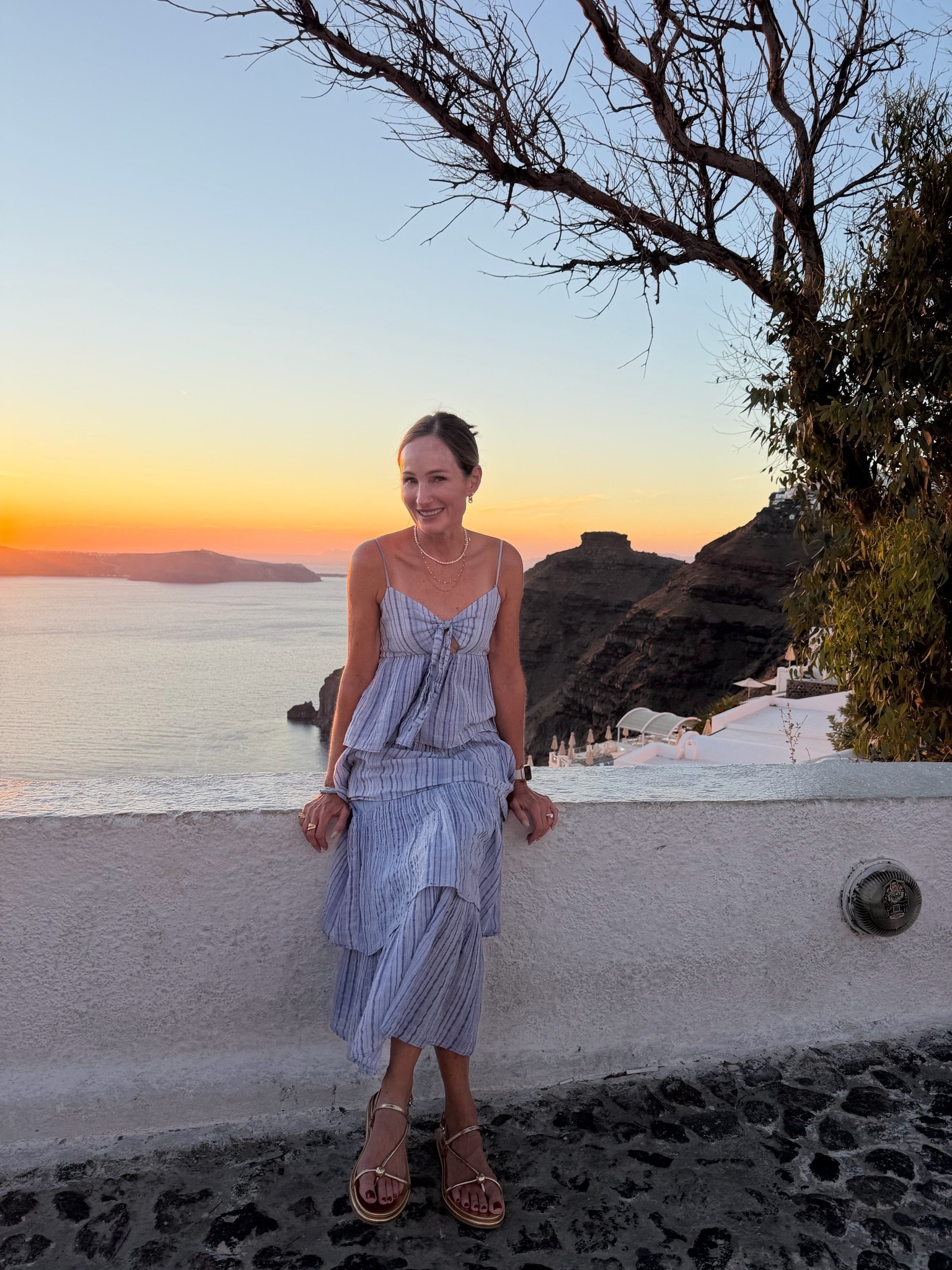 Santorini sunsets #greece

#LTKootd