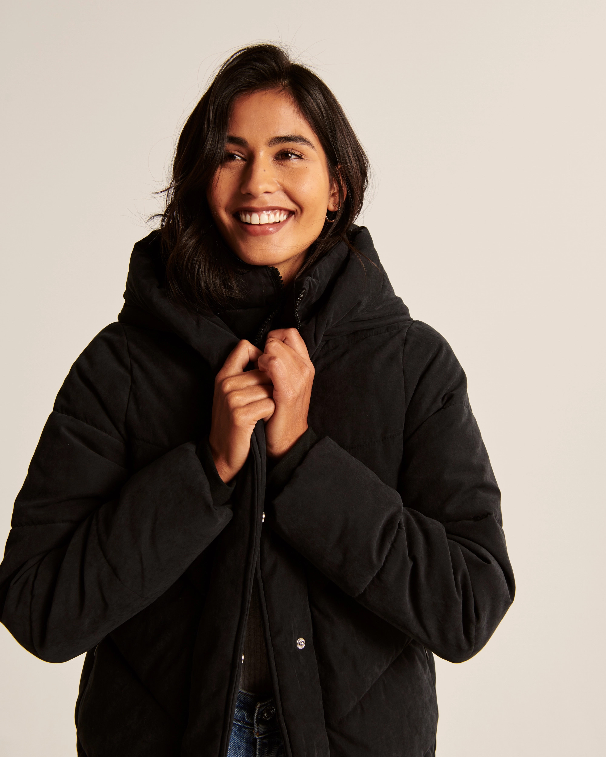Ultra Mid-Length Puffer | Abercrombie & Fitch (US)