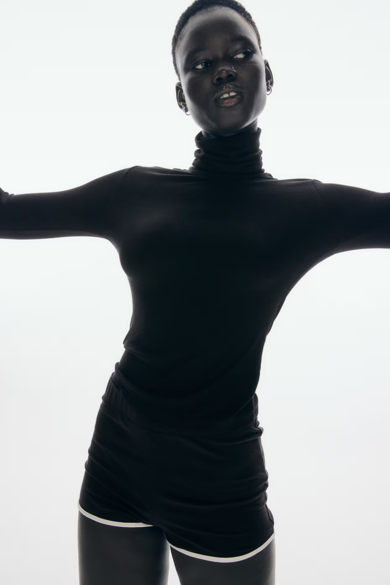 Ribbed polo-neck top | H&M (UK, MY, IN, SG, PH, TW, HK)