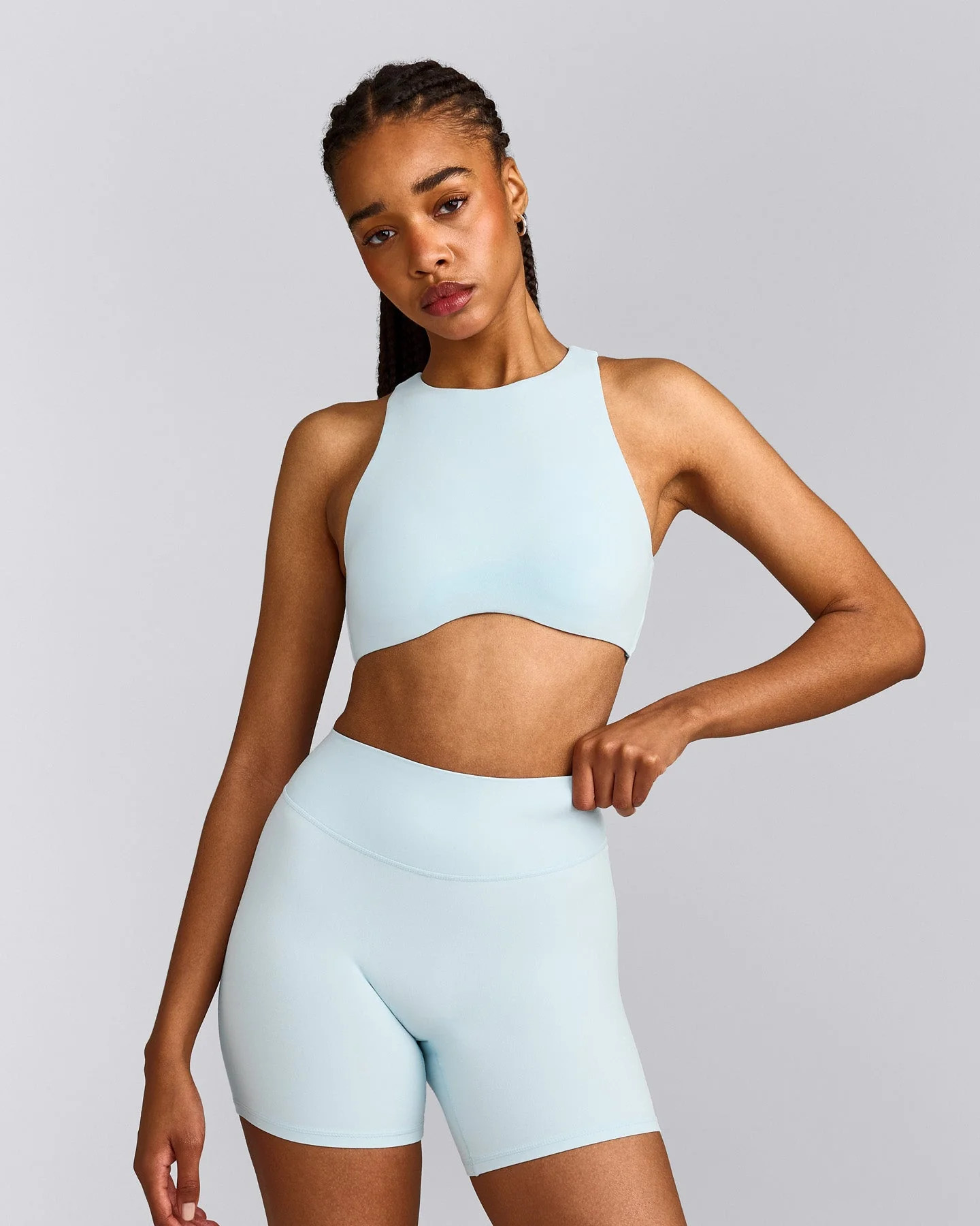 SoftMotion\u2122 High Neck Sports Bra with Gray Logo
Cloud Blue | Oner Active (UK / US)