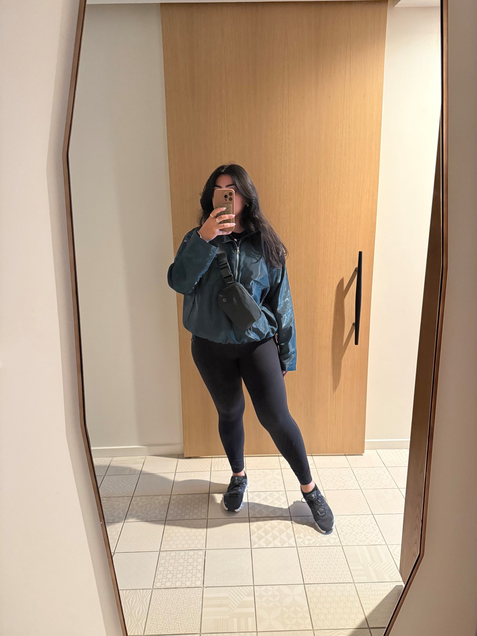 Perfect workout set and cover up! 

#LTKActive #LTKStyleTip #LTKFindsUnder50