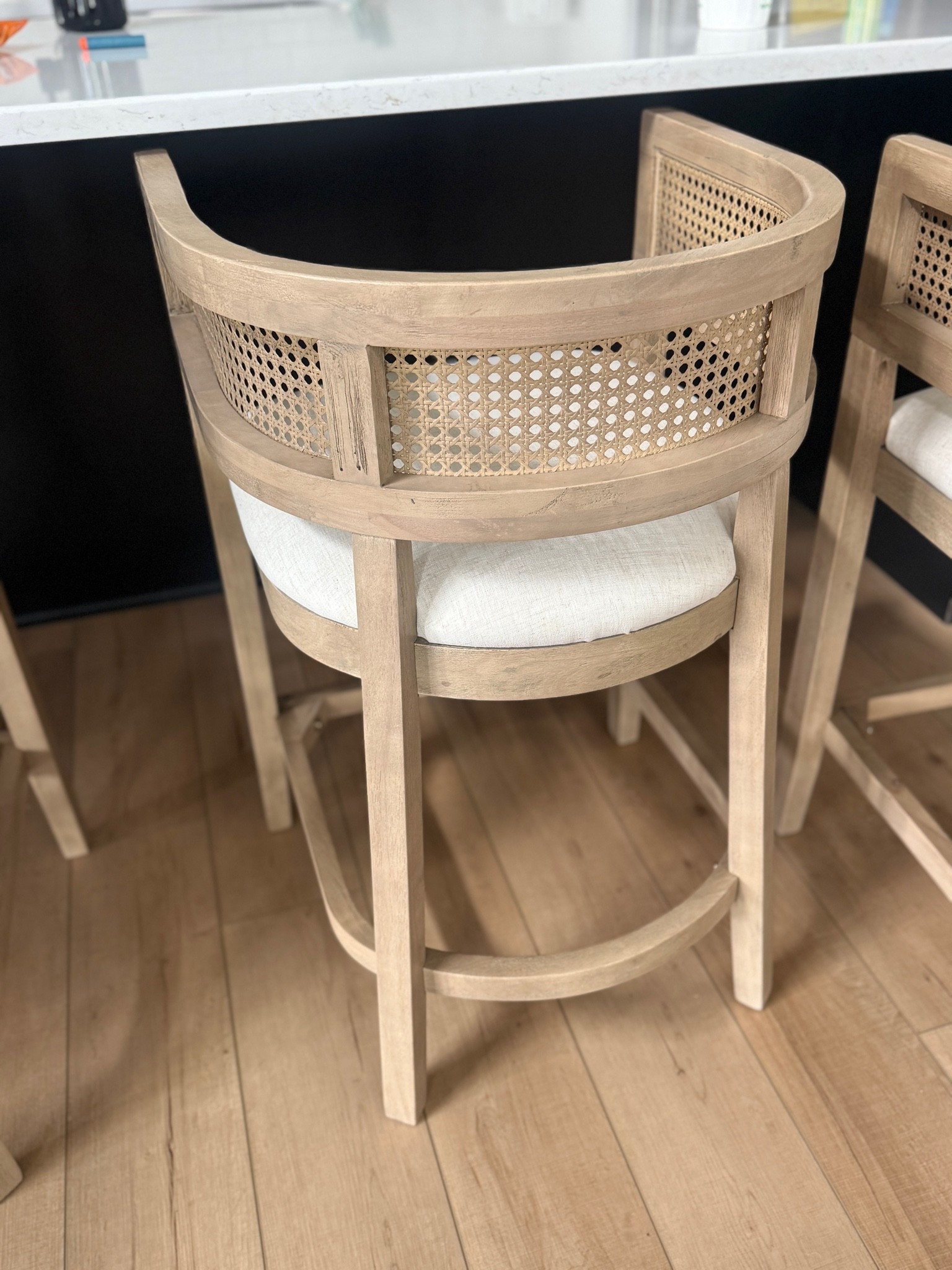 Counter height stools 🤍

#LTKU #LTKHome