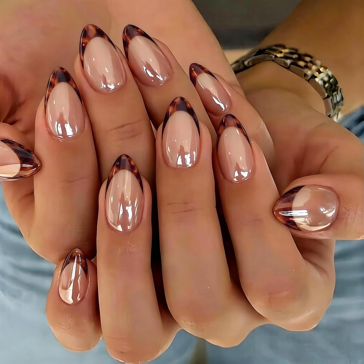 KQueenest Fall Chrome Brown French Tip Press On Nails Short Almond, 30 Pcs Glazed Amber Tortoise Shell Fake Nails Press ons With Mirror Effect, Reusable Long-Lasting Glue on Nails with Glue for Women | Amazon (US)